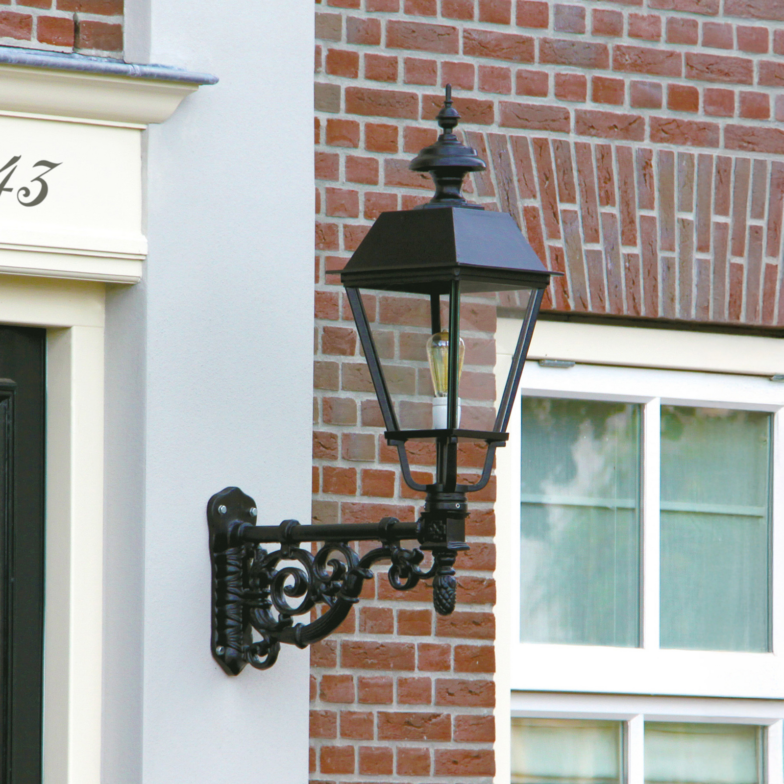 Geschmackvolle Außenwandleuchte M43, grün