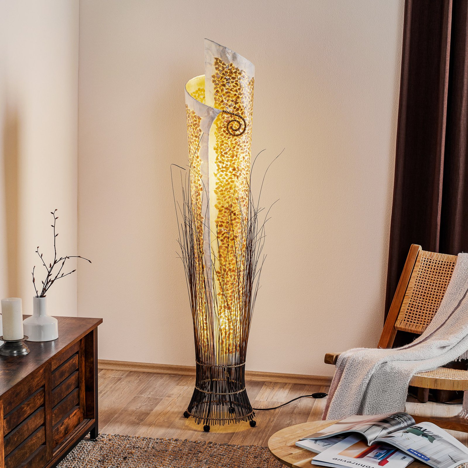 Exotická stojací lampa YUNI 150 cm