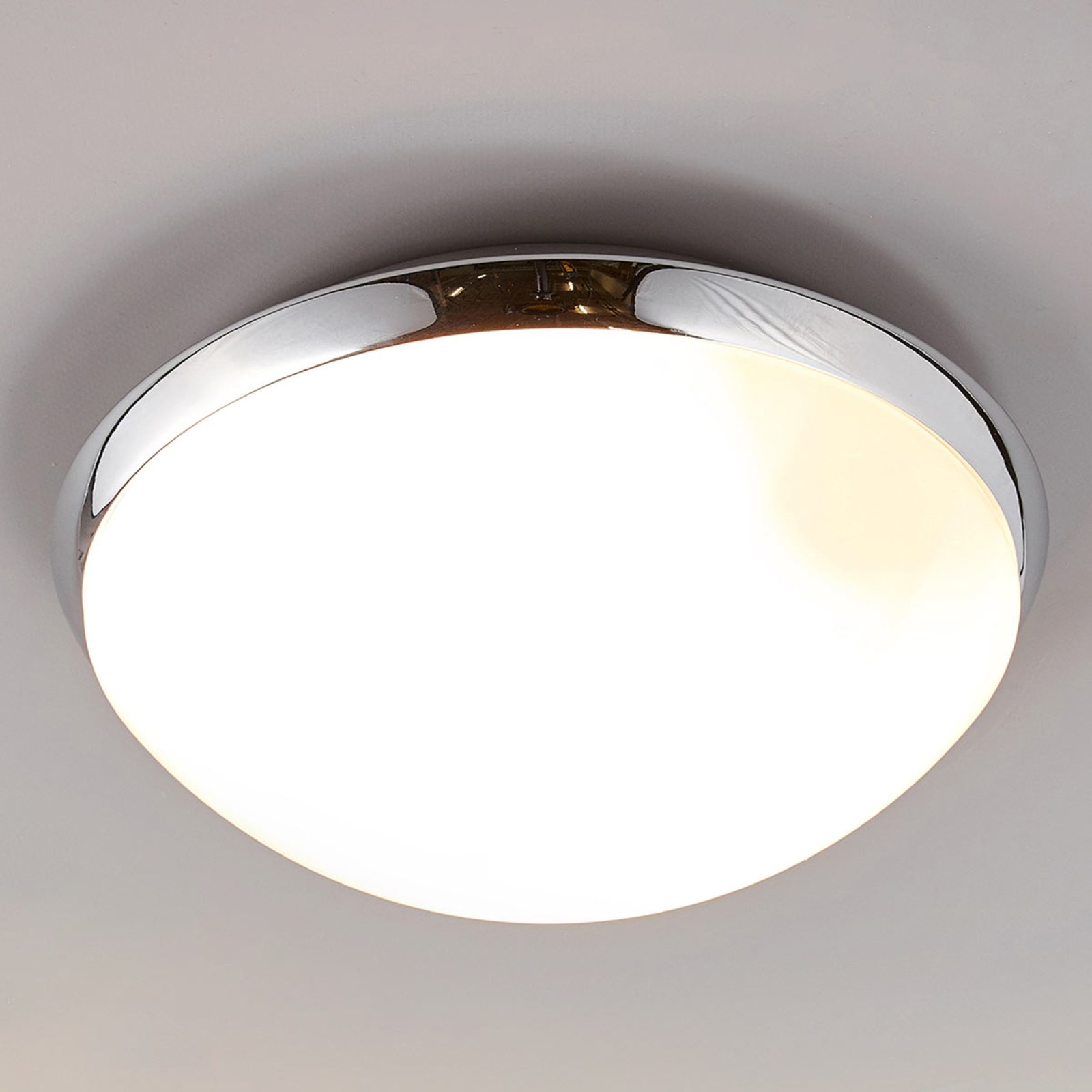 Lindby Bathroom ceiling light Mijo with chrome rim, IP44, for Bathroom, polycarbonate, metal, E27, 18 W, energy efficiency: A++, H: 10.5 cm