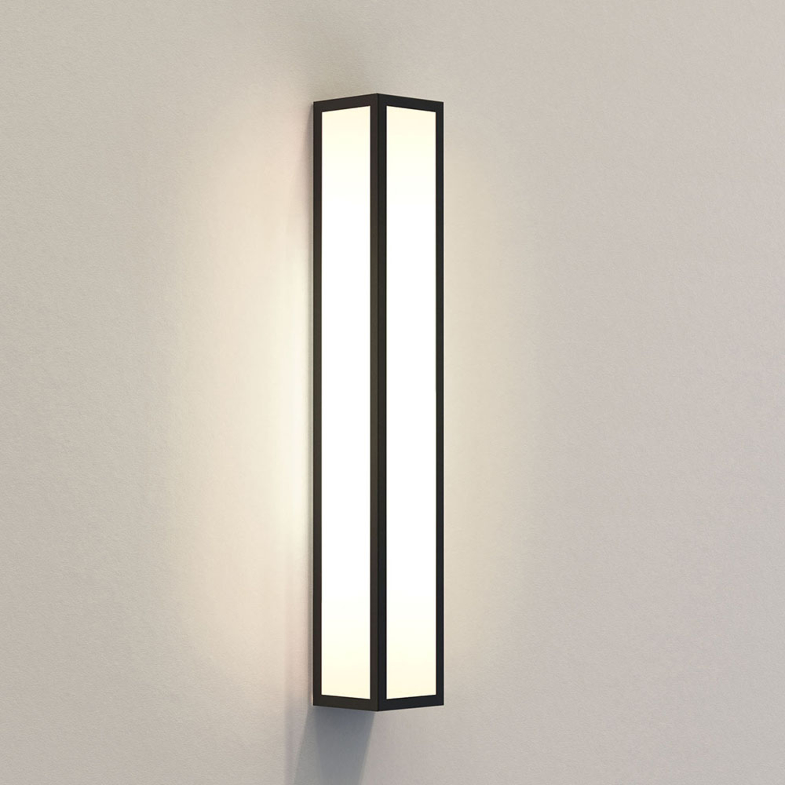 Astro Salerno 520 Außenwandlampe 52 cm schwarz E14