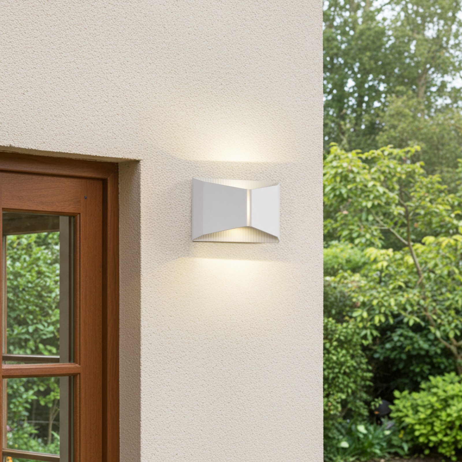 Anlira LED-udendørs væglampe, op og ned, hvid, IP65 - Lindby Anlira LED-udendørs væglampe, op og ned, hvid, IP65 - Lindby