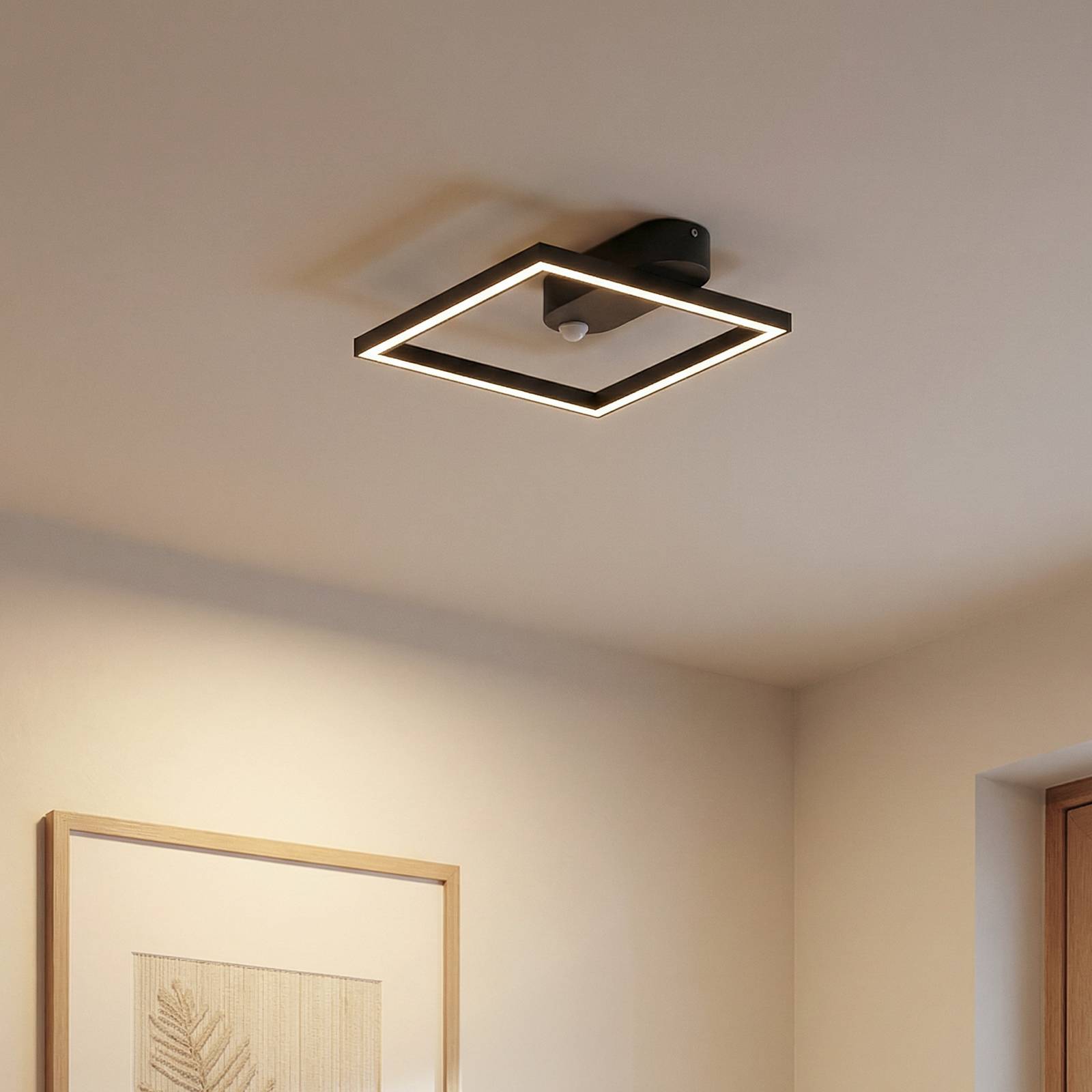 Lindby LED-Deckenleuchte Yulla, 34 cm, schwarz, Sensor günstig online kaufen