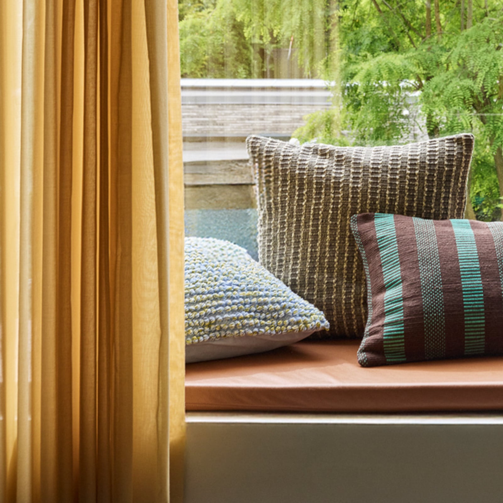 Cuscino Blend azzurro, lunghezza 40 cm - Hübsch