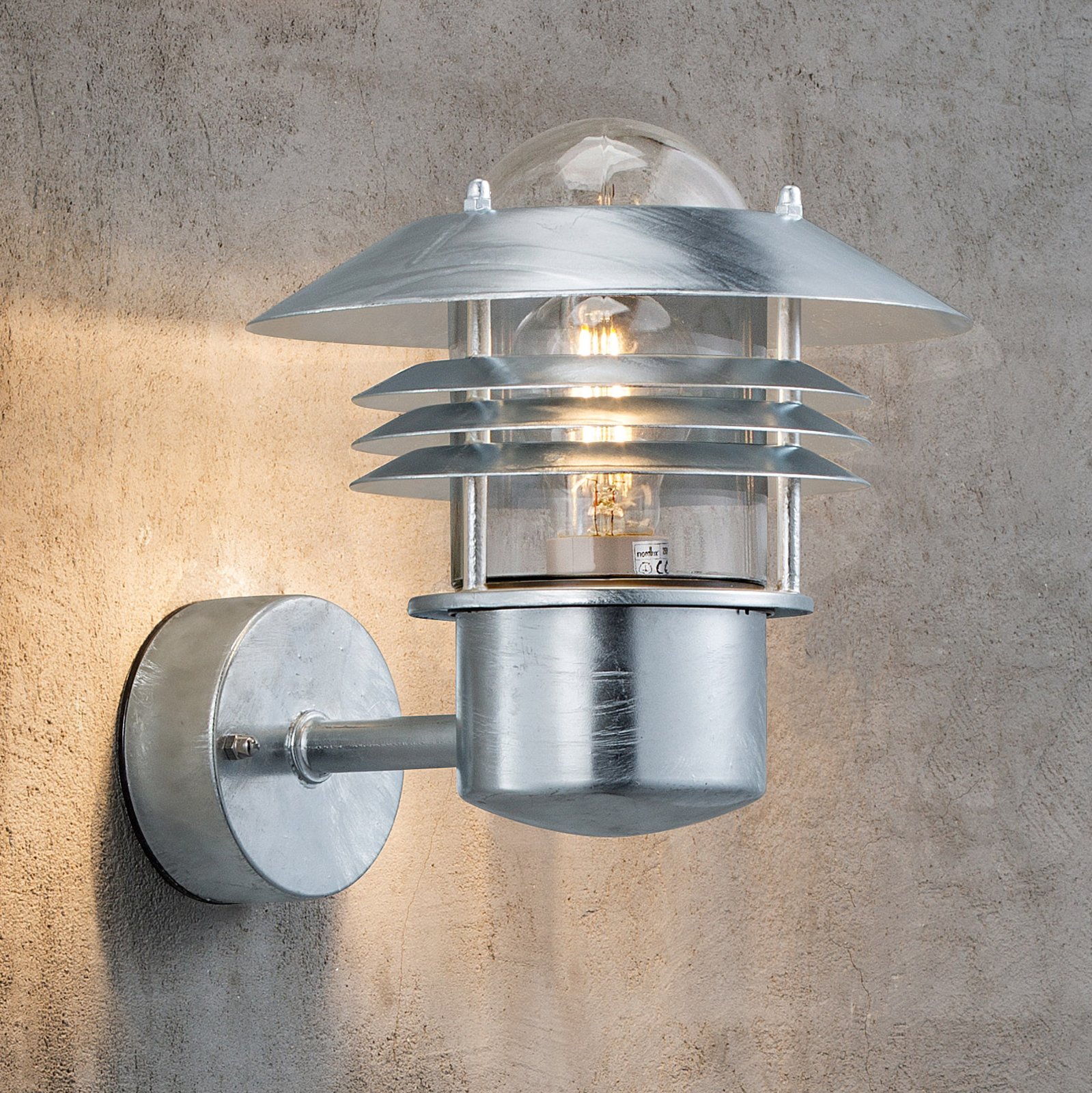 Timeless outdoor wall lamp Vejers, without sensor