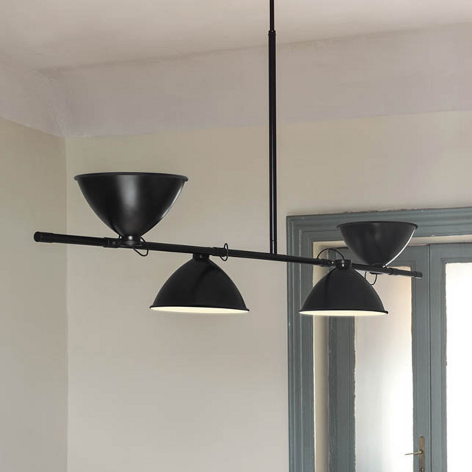 Lampă suspendată Nemo LBB01 negru 4 becuri aluminiu - Camera de zi / sufragerie