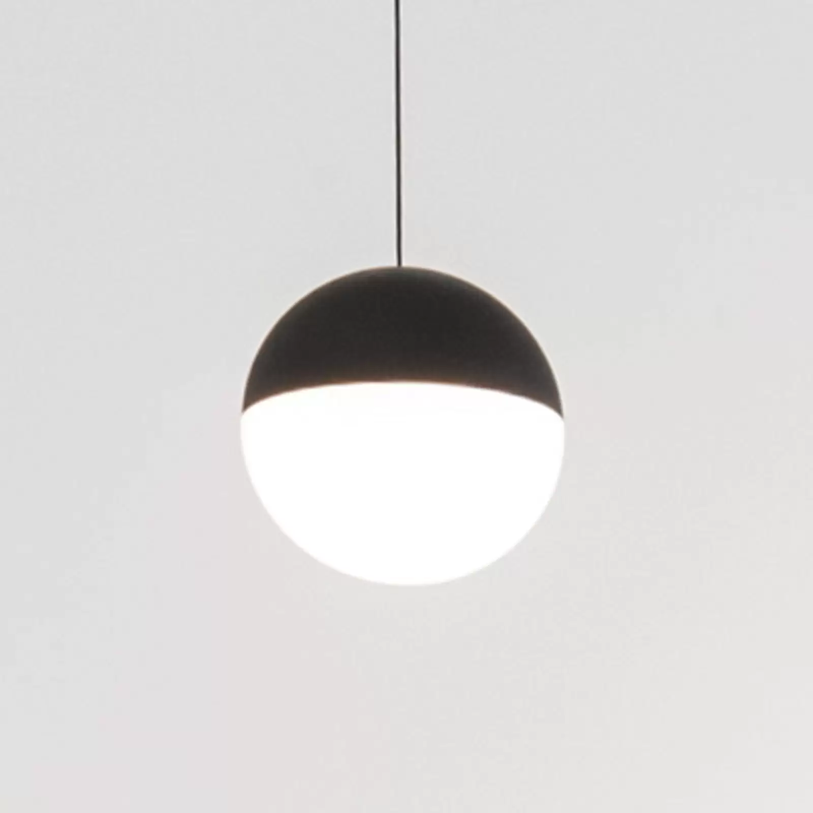 Flos - String Light Lampe LED suspendue tête de cône