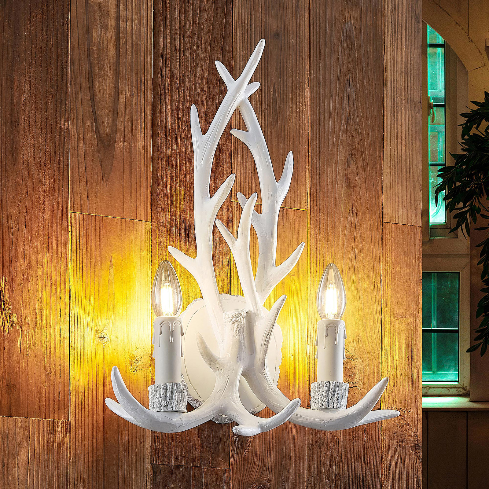 Lindby Fipos wall lamp, antler look, white