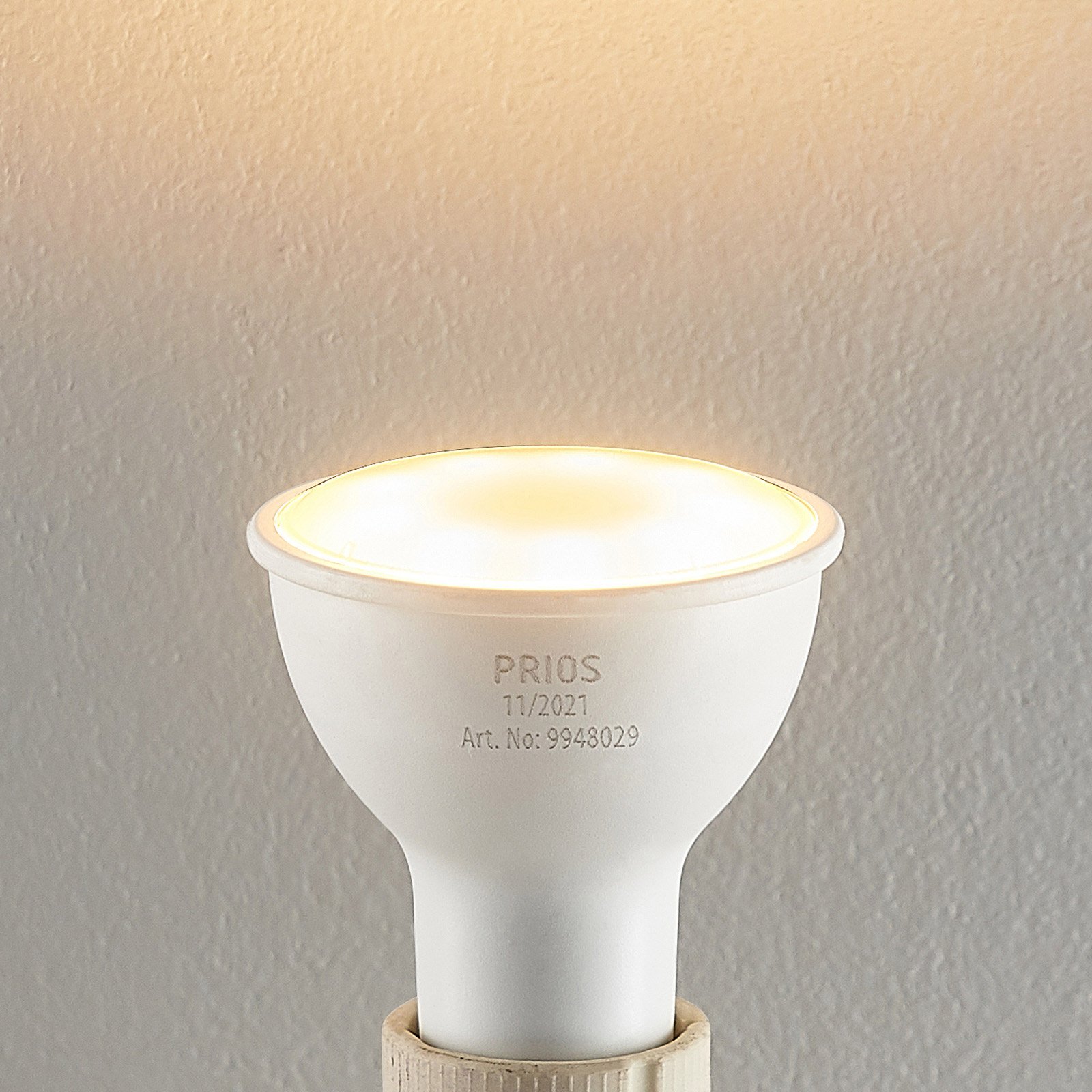 GU10 8W 120° reflector LED bulb
