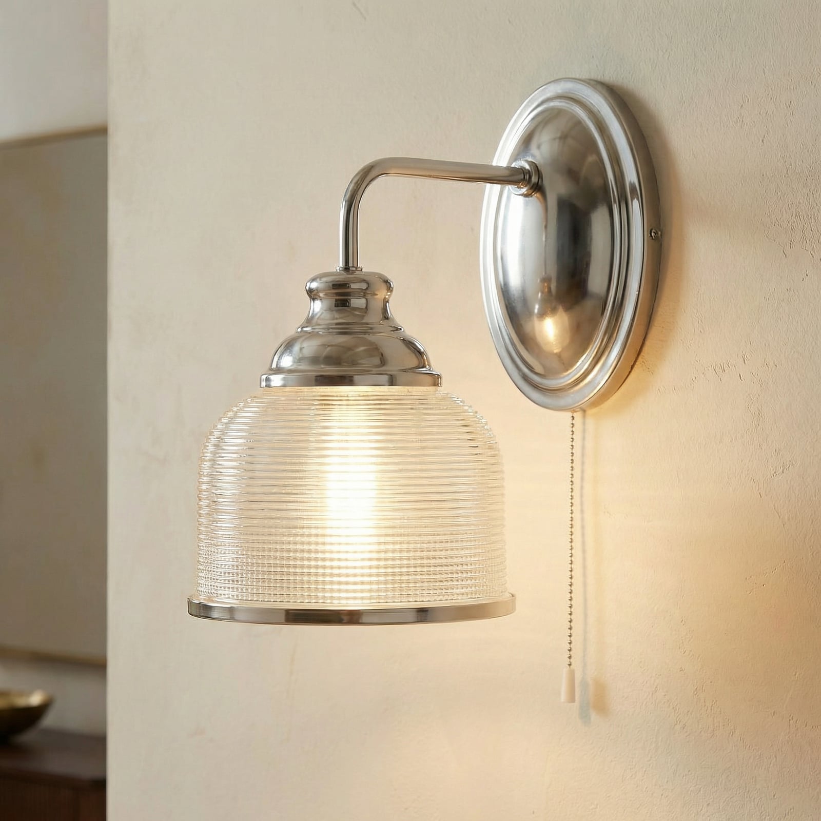 Bistro II wall light silver/fluted glass