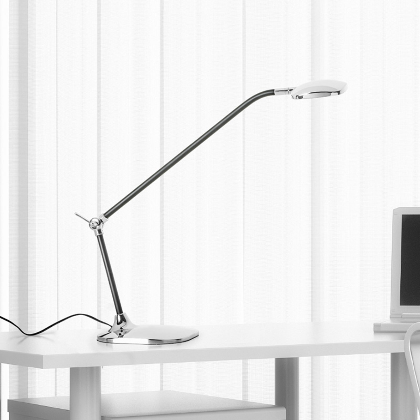 LEDS-C4 Queen LED desk lamp, for Workroom / Office, aluminium, Zamac, 6.9 W, energy efficiency: A+, H: 49.1 cm