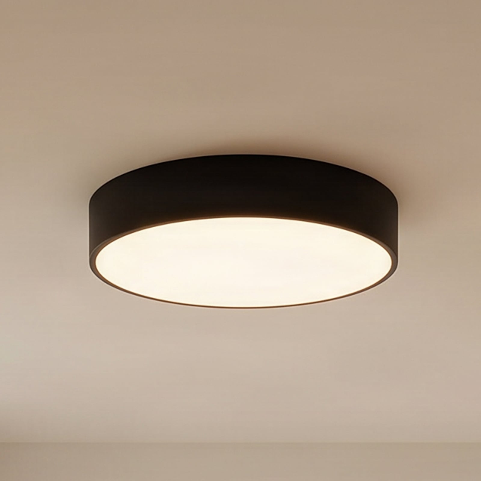 Plafondlamp Cleo 400, zwart, sensor, IP20, Ø 40 cm, metaal