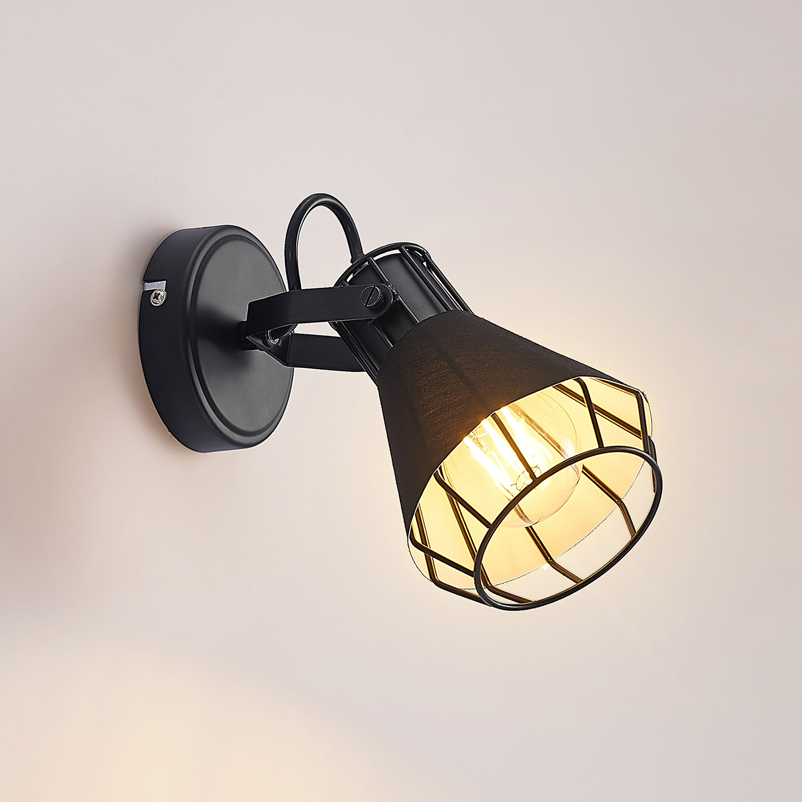 Lindby Yusei spot, 1-lamp