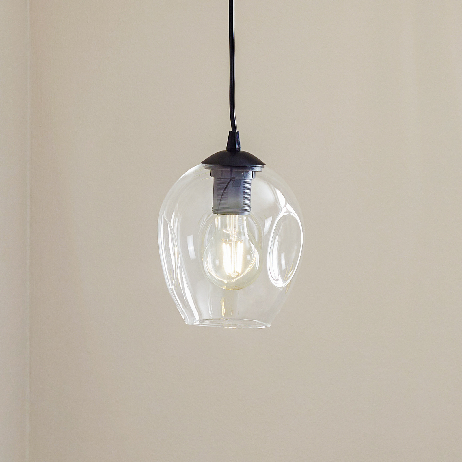 Starla pendant lamp one-bulb clear glass lampshade