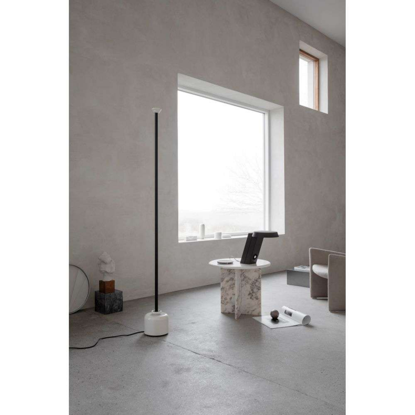 Model 1095 Floor Lamp H200 Black/White - Astep