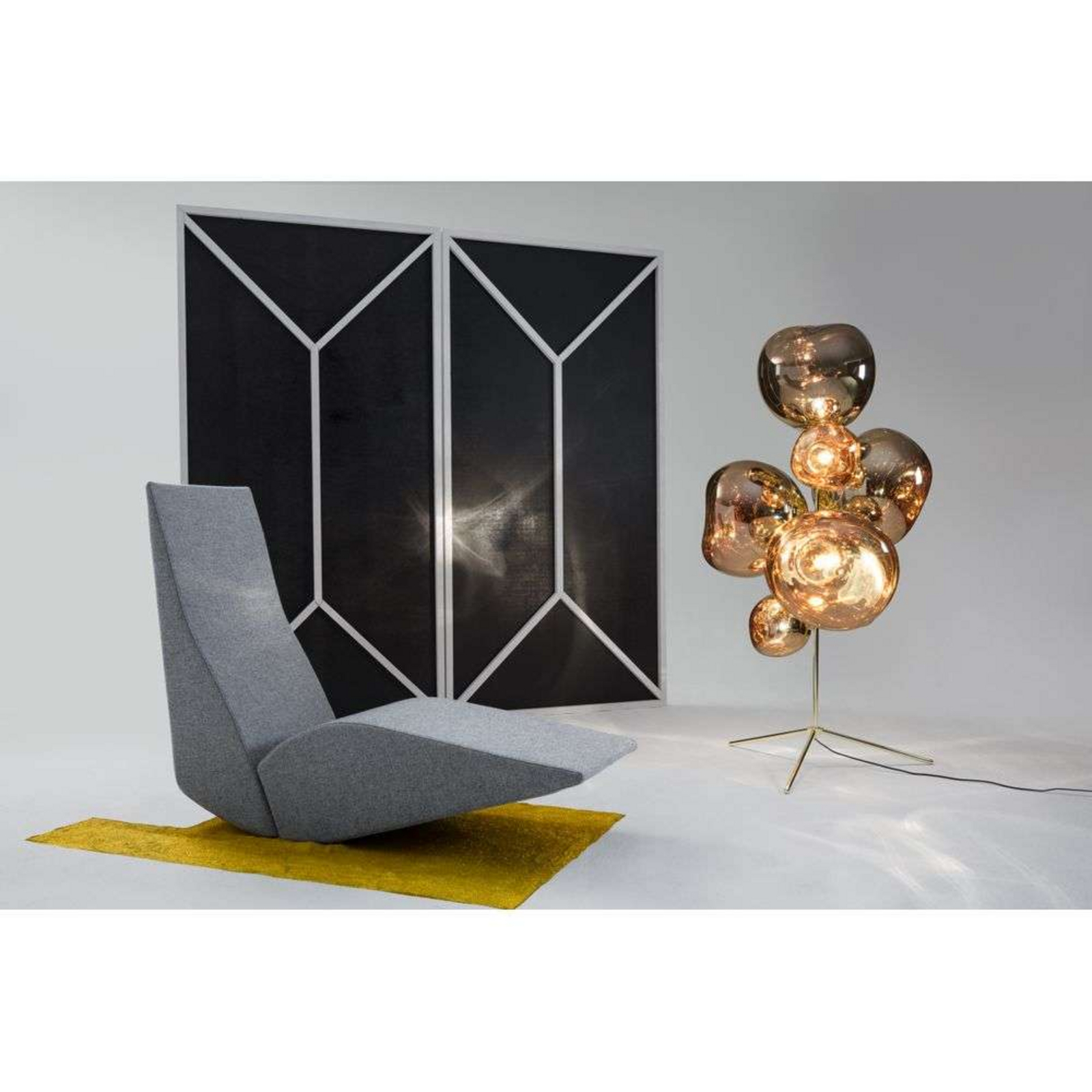 Melt Floor Chandelier Lampadar Gold/Gold - Tom Dixon