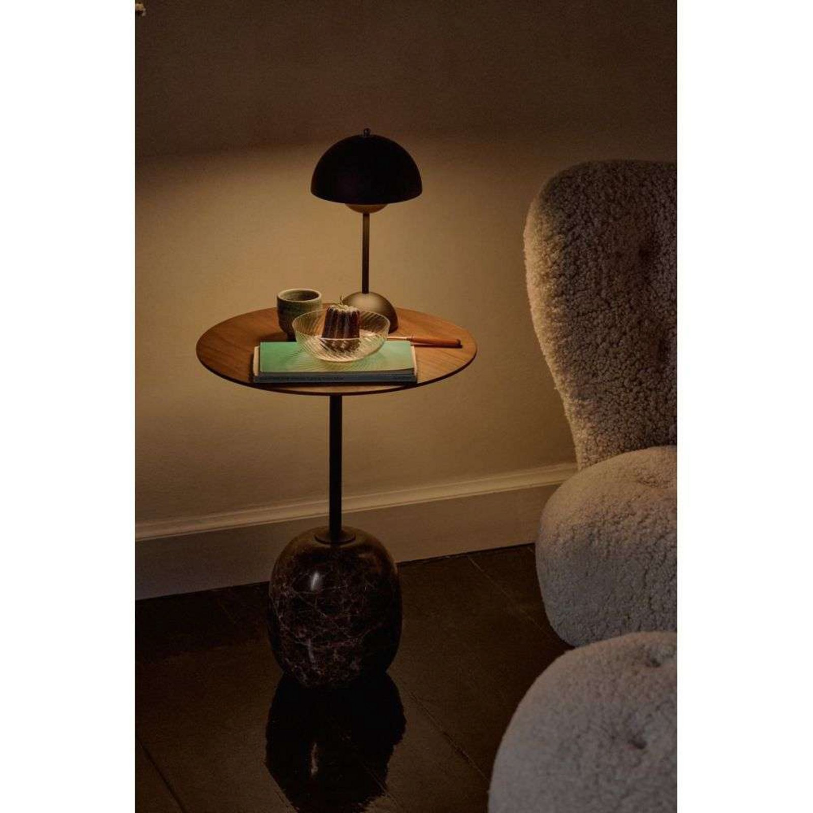 Flowerpot VP9 Portable Table Lamp Matt Black - &Tradition