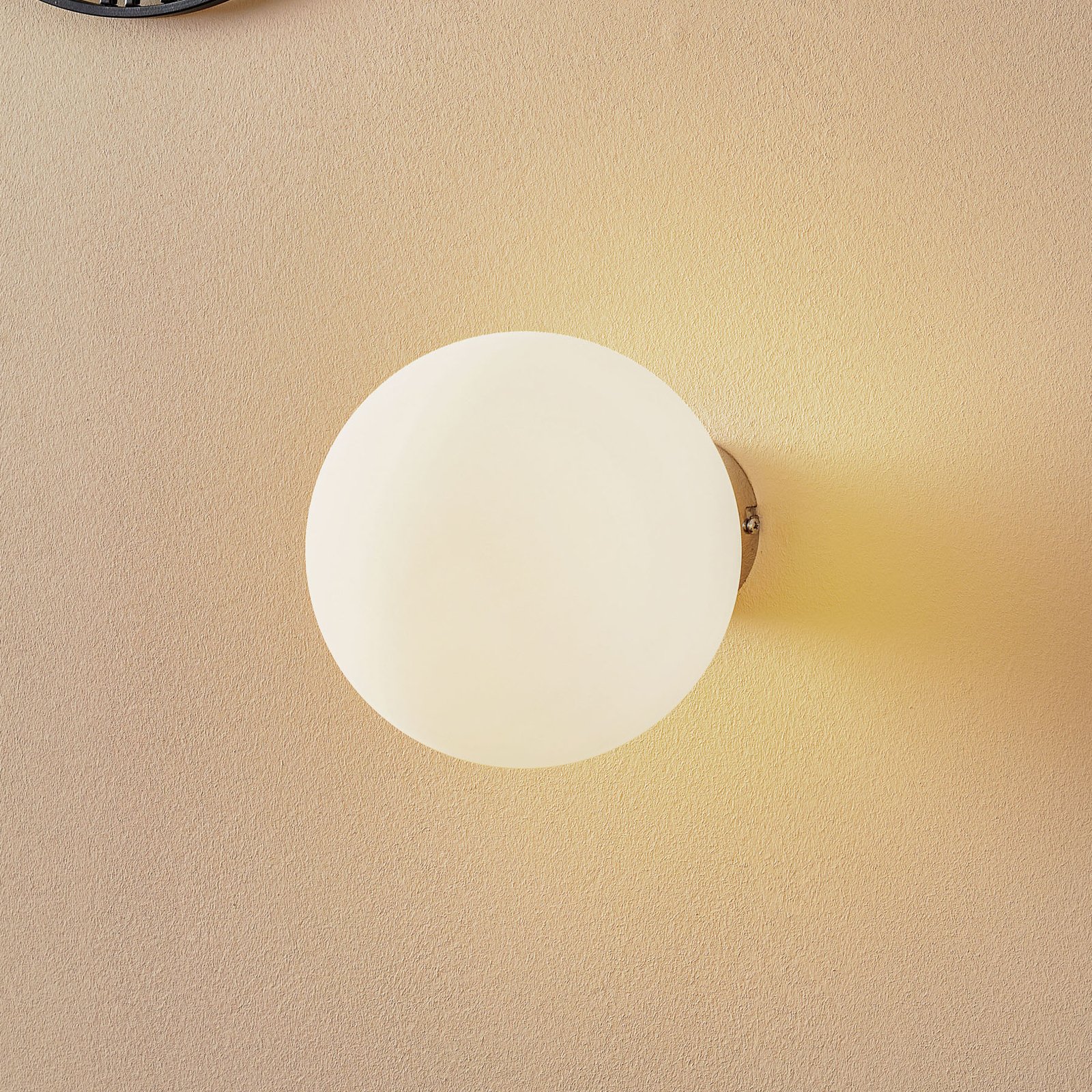 Ball wall light, chrome wall mount