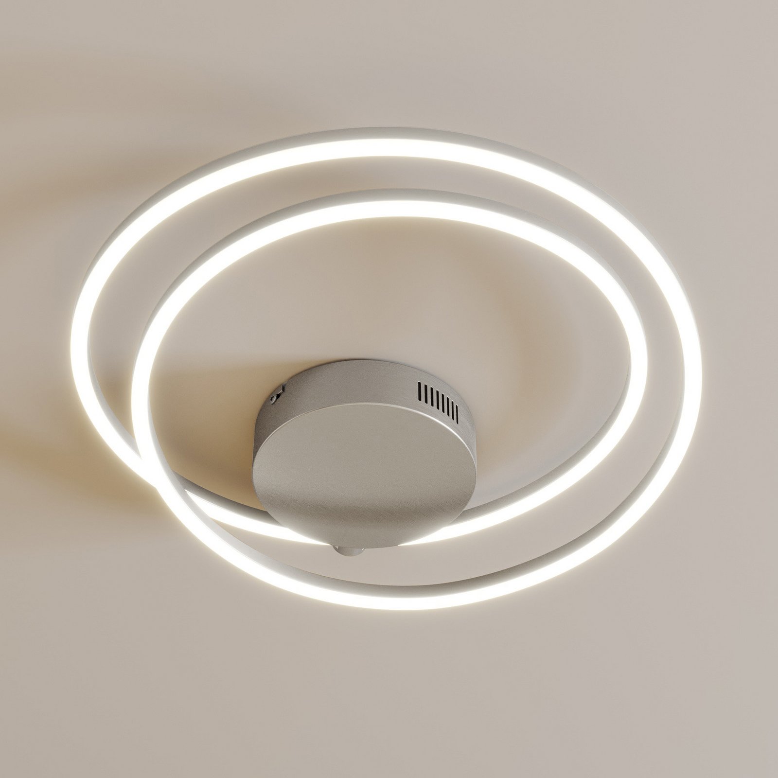 Lindby plafoniera LED Davian, color nichel, 49 cm, dimmerabile