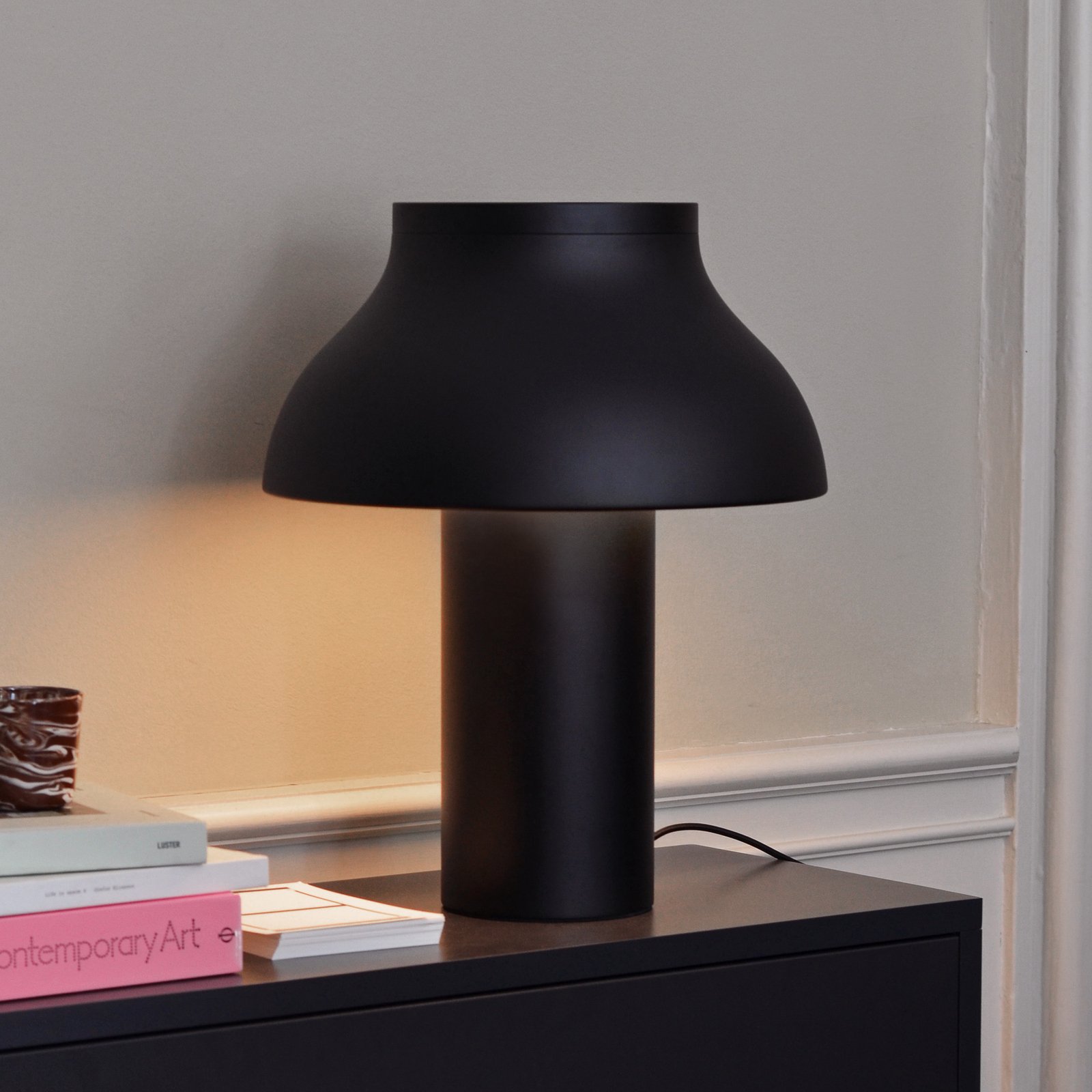 HAY PC stolní lampa hliník, černá, výška 50 cm