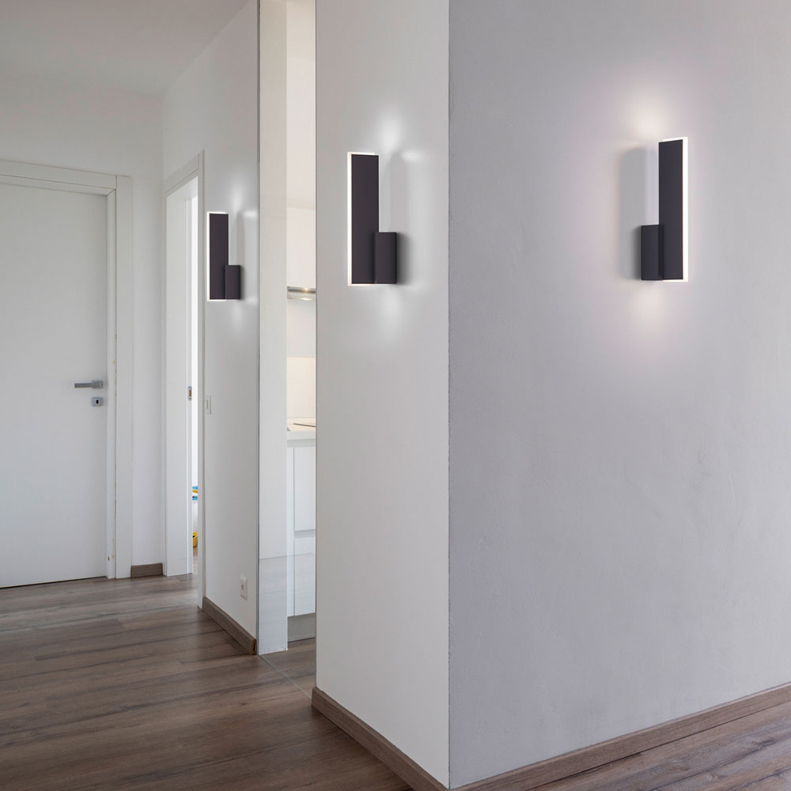 Helestra Nex LED-Wandleuchte in modernem Design