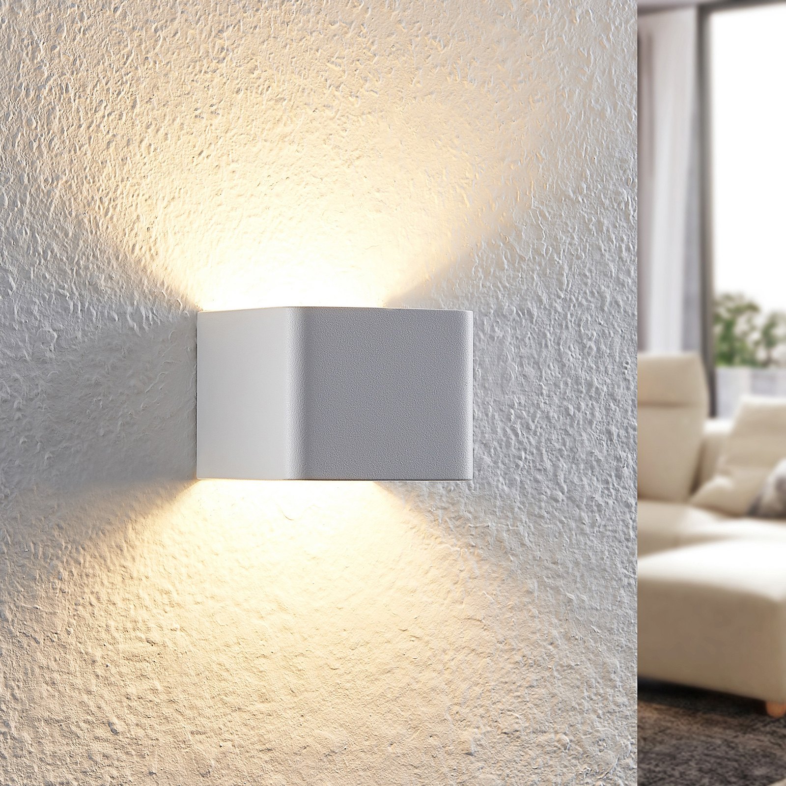 Arcchio Karam nástenná LED, 10 cm, biela