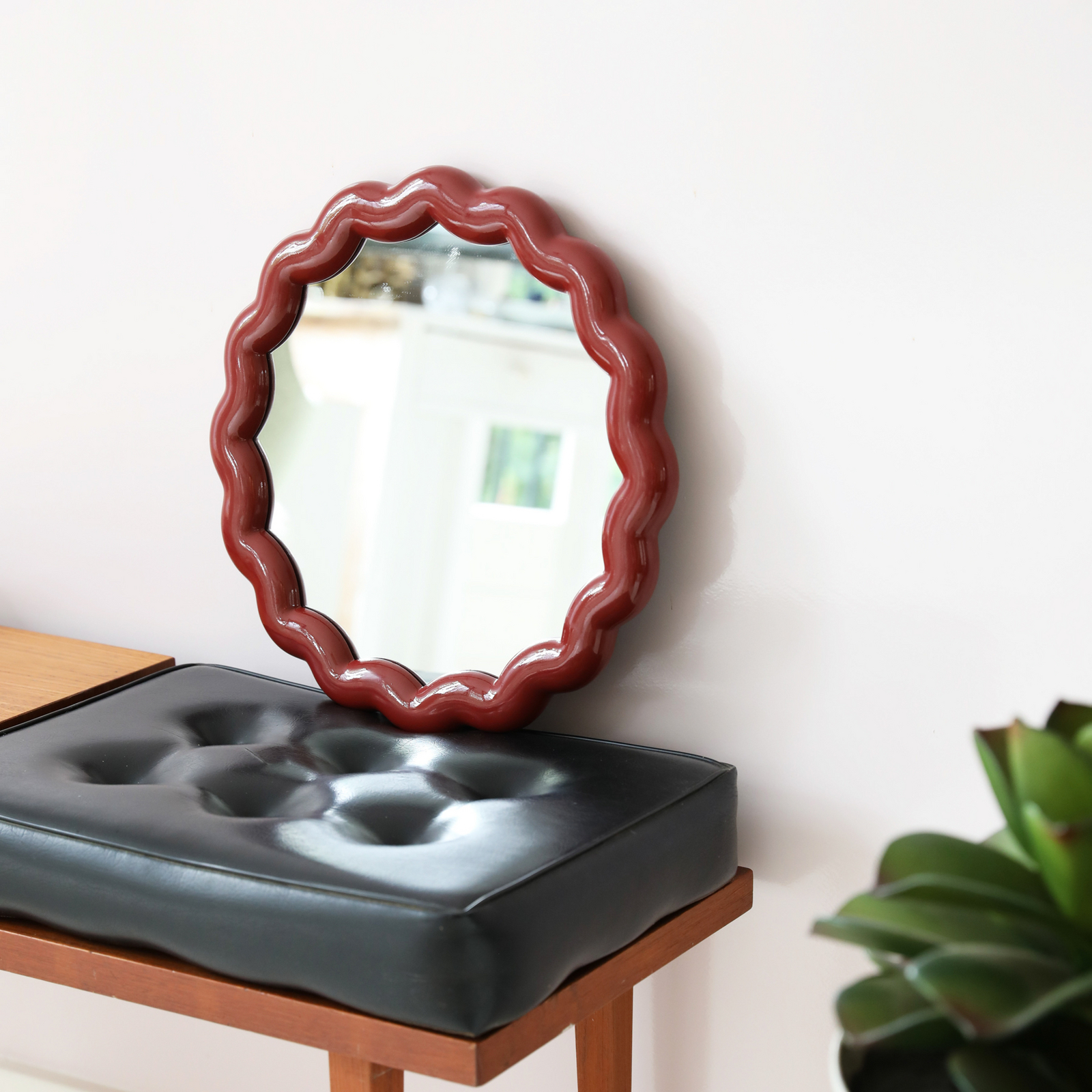 Miroir mural Zigzag Burgundy, rouge, Ø 40,5 cm - &Klevering