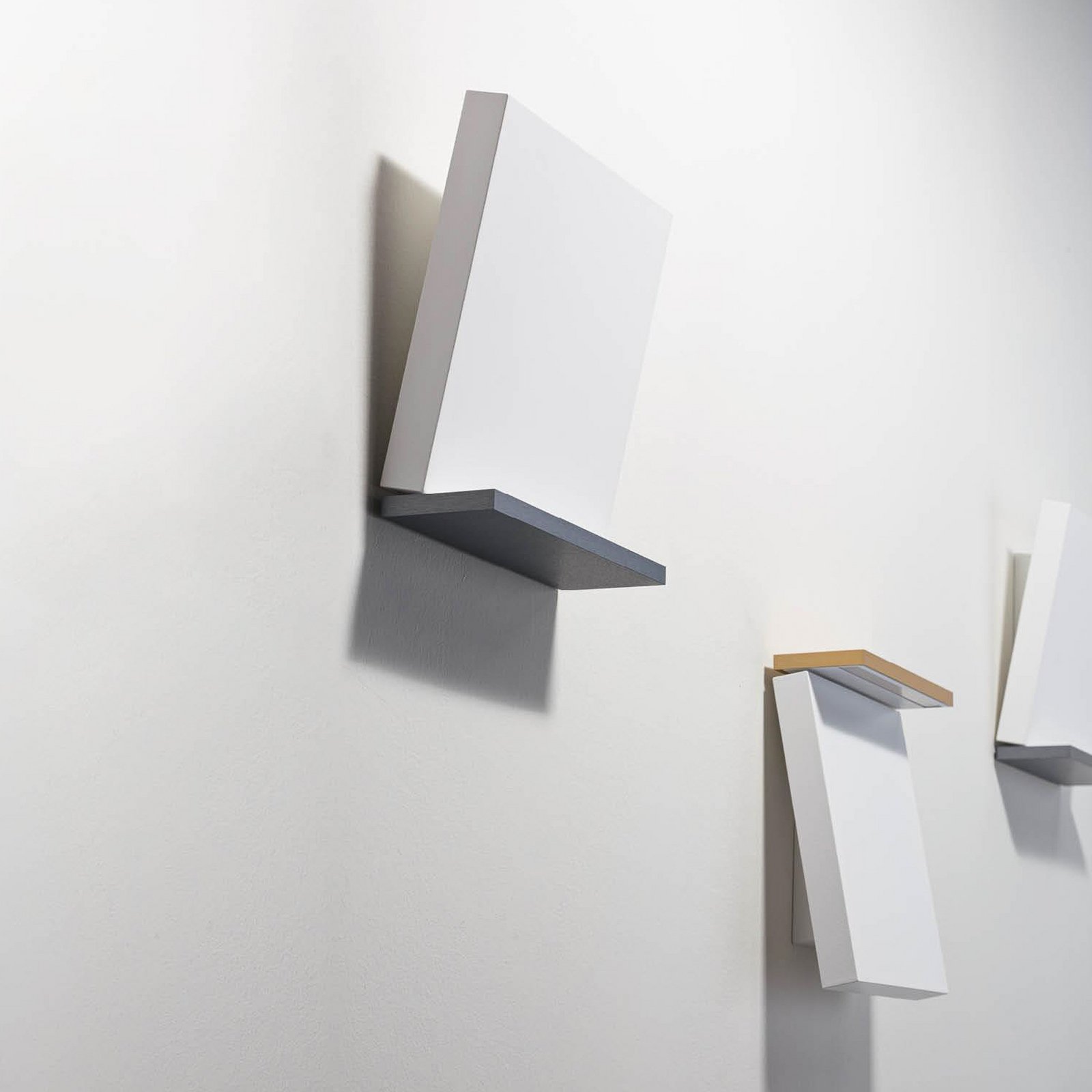 Inbilicio LED-Wandleuchte, goldfarben, Höhe 25 cm - Stilnovo