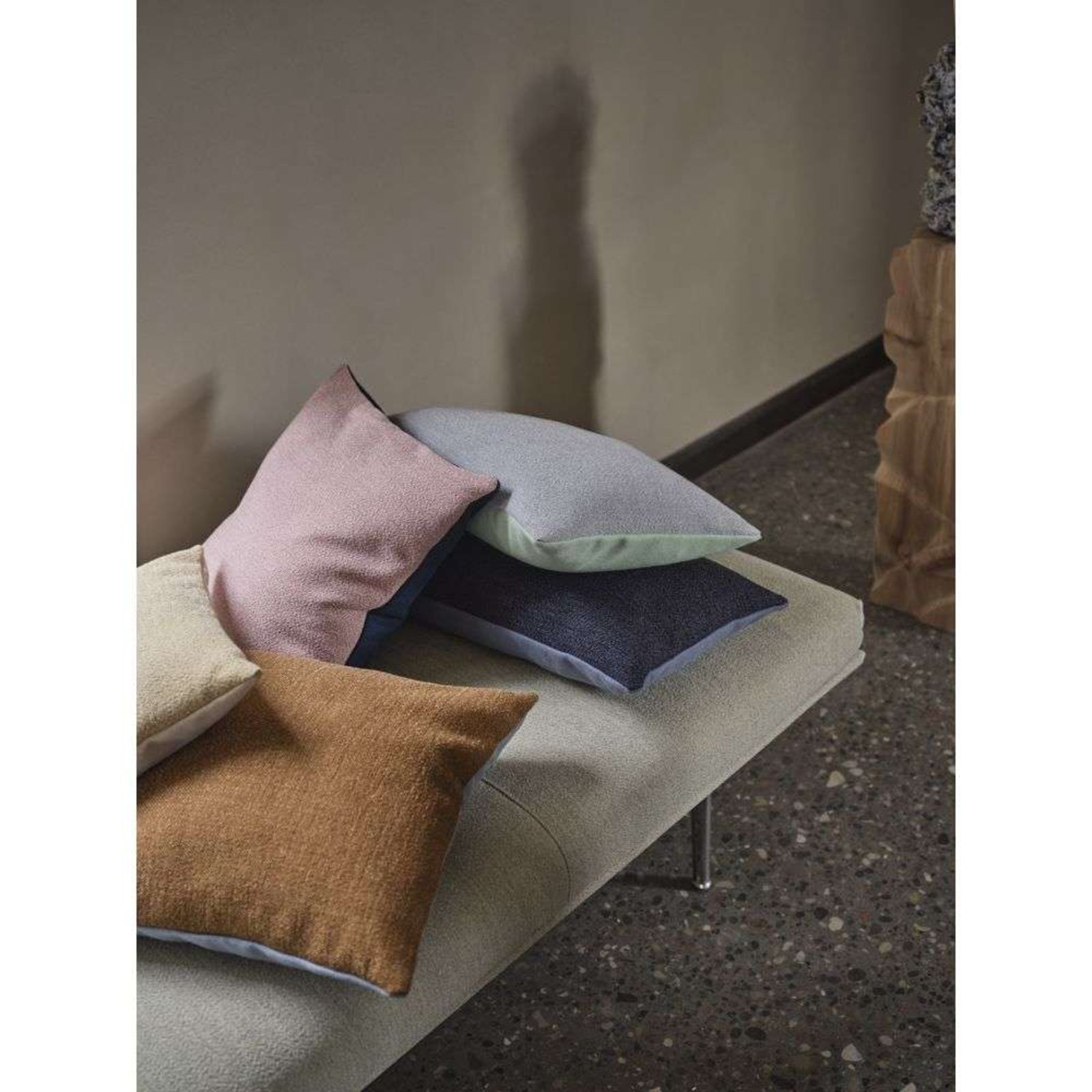 Mingle Cushion 45x45 Sand/Lilac - Muuto