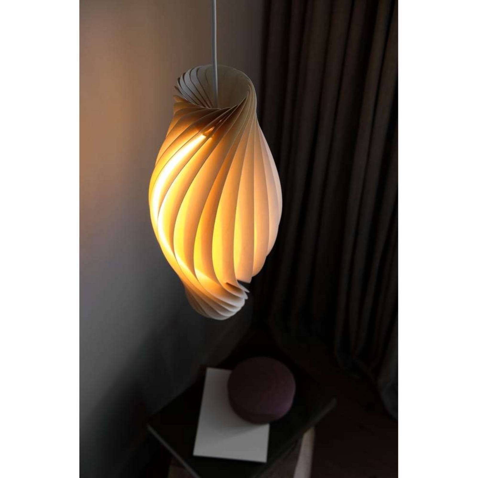 Tom Rossau hanglamp nr. 111, 43 cm hoog, berkenhout, E14