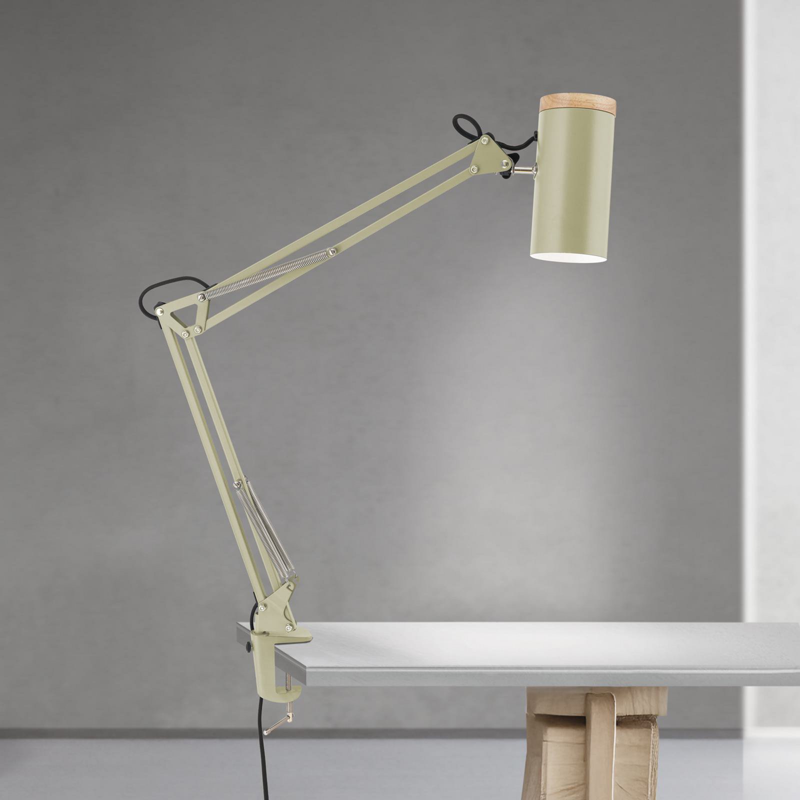 Bordlampe Gili, lysegrønn, klemme, stål, høyde 75 cm, E27