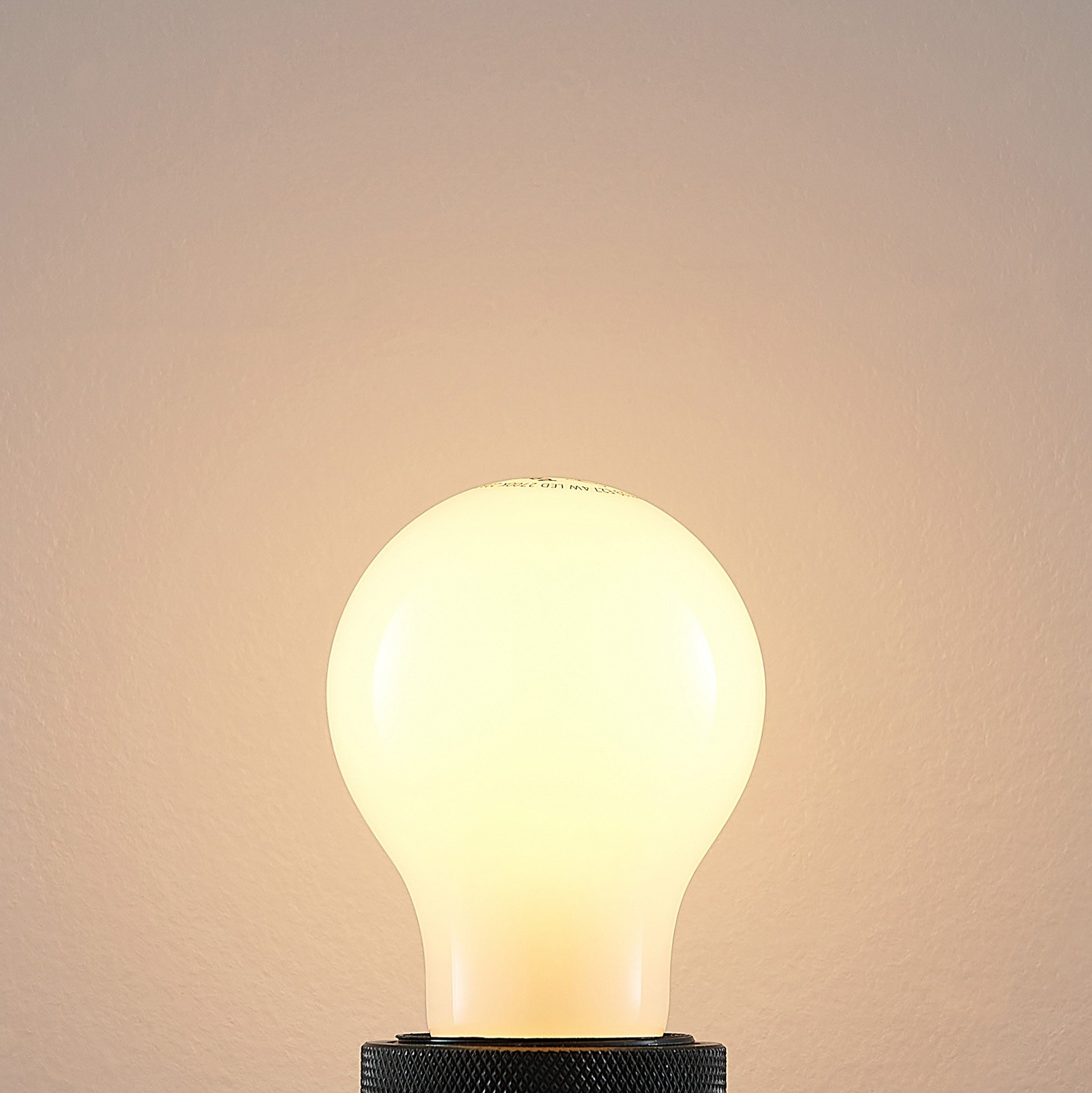 LED-Lampe E27 4W 2.700K dimmbar, opal