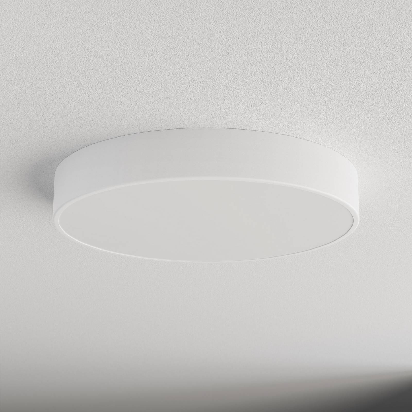 Lampa sufitowa Cleo 500, biała, czujnik, IP54, Ø 50 cm, metal