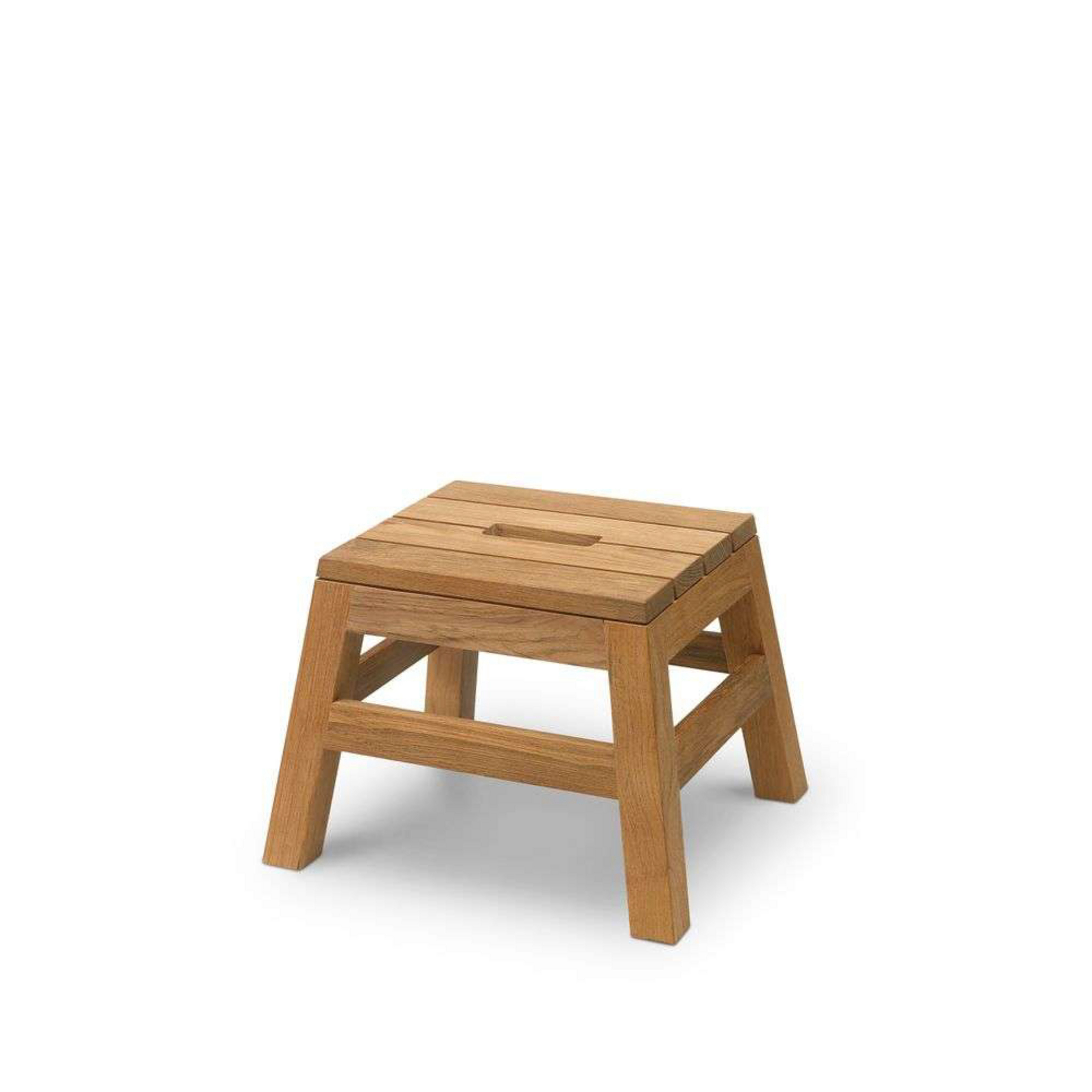 Dania Stool Teak - Skagerak by Fritz Hansen