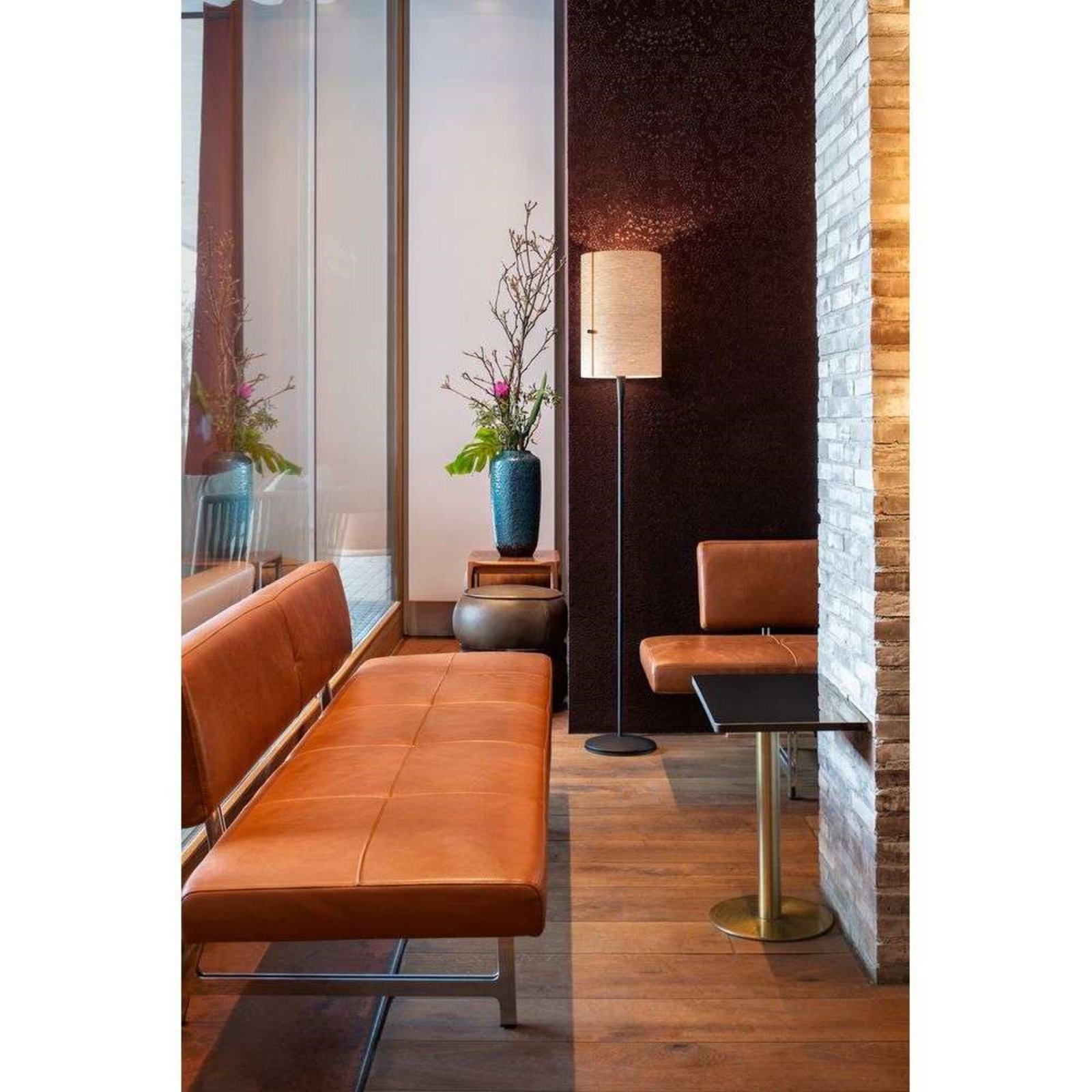 Club Floor Lamp M Brushed/Melange Grey - Serien Lighting