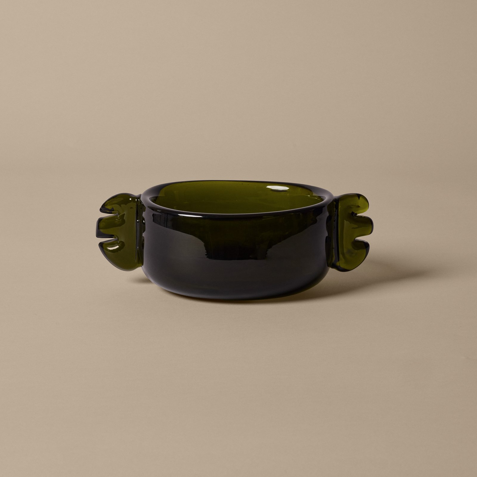 Alas Schale, Ø 23 cm, moosgrün, handgemacht - ferm LIVING