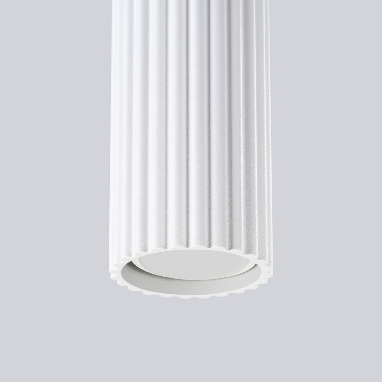Lampa wisząca Carbon, biała, długość 45 cm, aluminium, 3-punktowa.