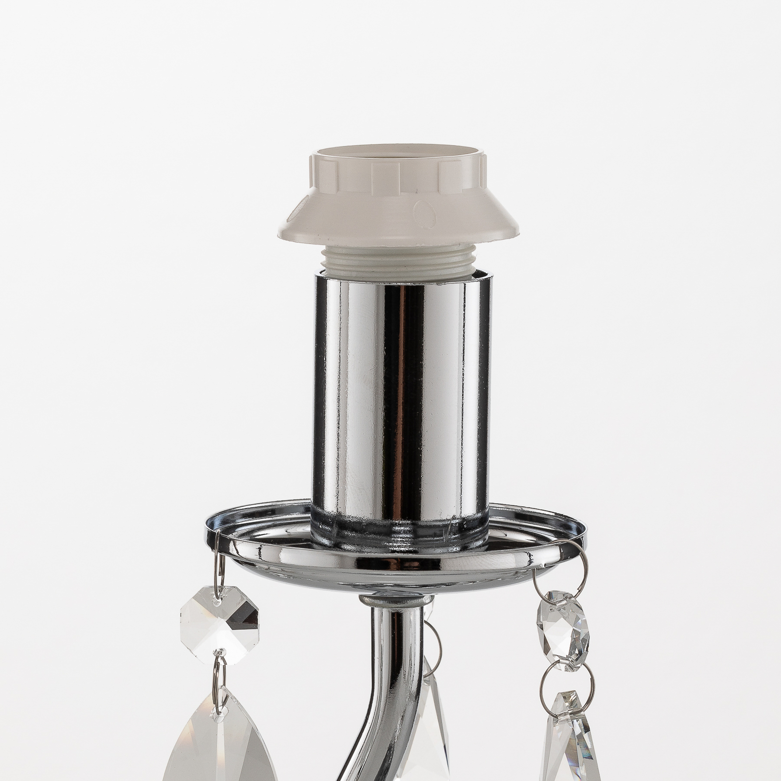 Jacqueline table lamp, 2-bulb, white