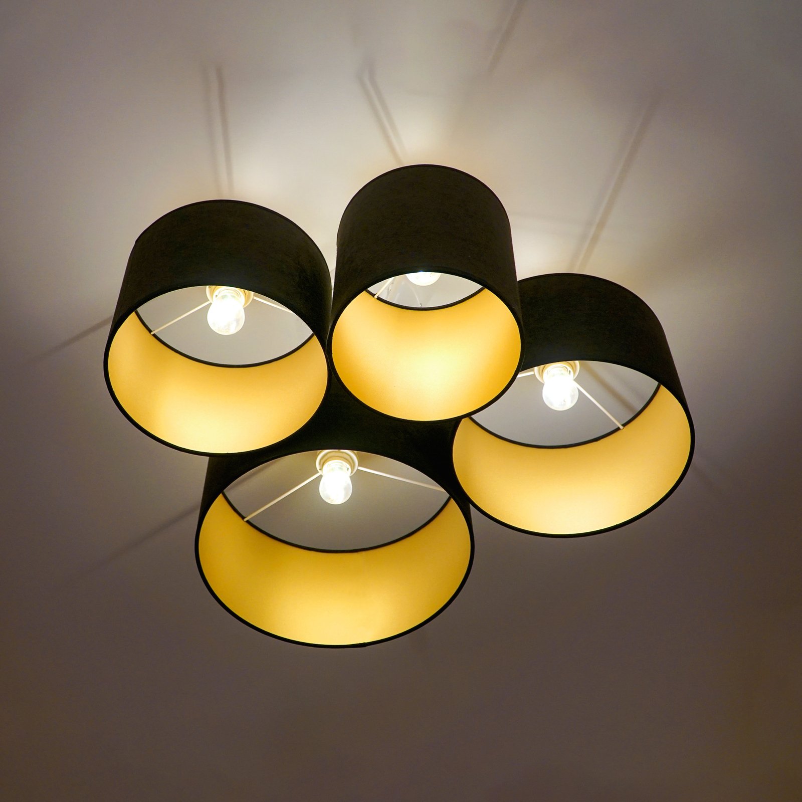 Euluna Lodge plafondlamp, 4-lamps, zwart/goud