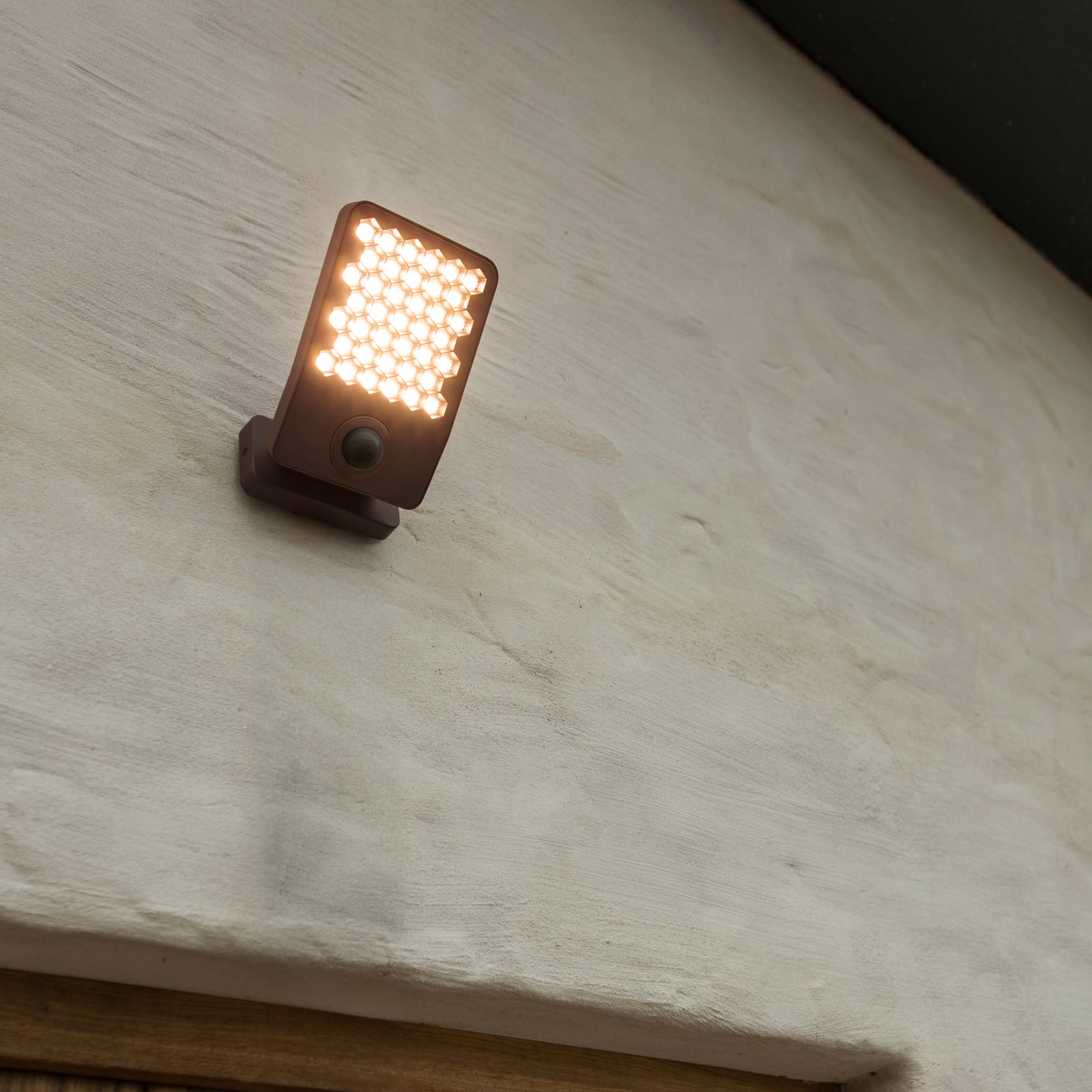 Venkovní nástěnné svítidlo ATLANTIS s LED a senzorem, tmavě šedá, 22 cm, IP54