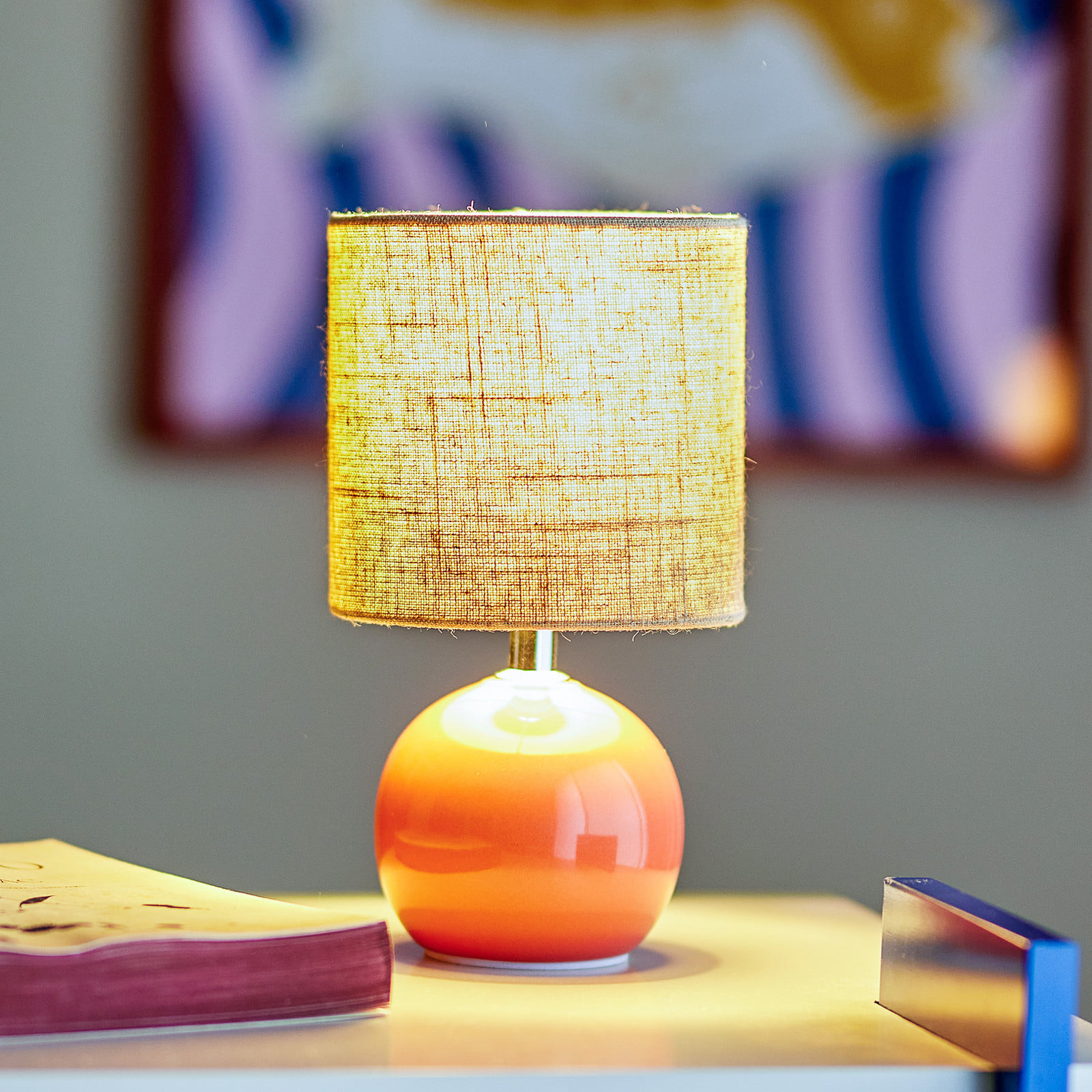 Valdis bordlampe, rosa/beige, 24 cm, keramik – Bloomingville - Stue - Skandinavisk - Med én lyskilde