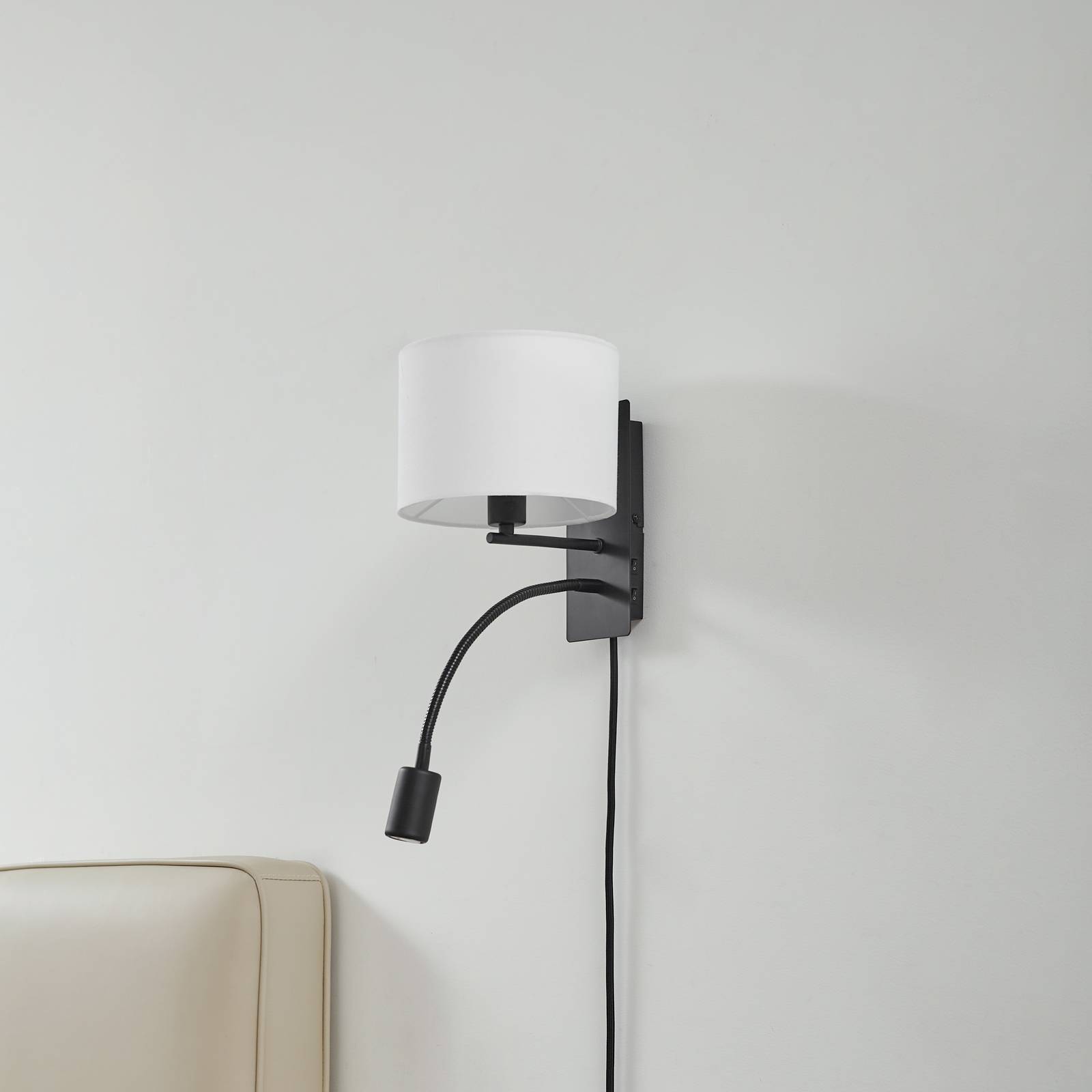 Kinkiet Lindby Florens, czarny, lampka do czytania LED, 23,5 cm