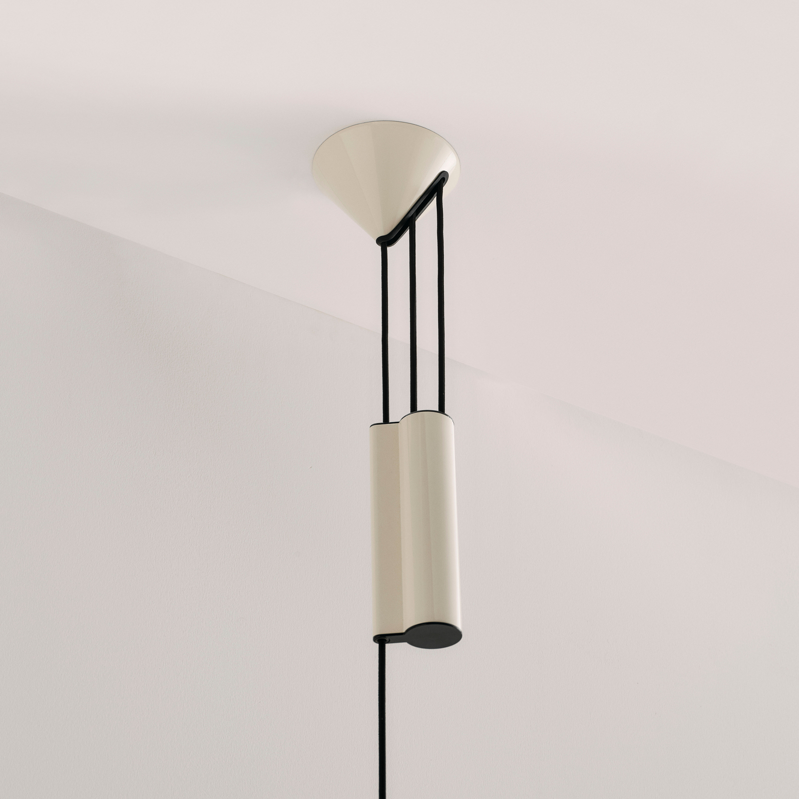 Suspension Compass de HAY, blanche, Ø 43 cm, hauteur réglable