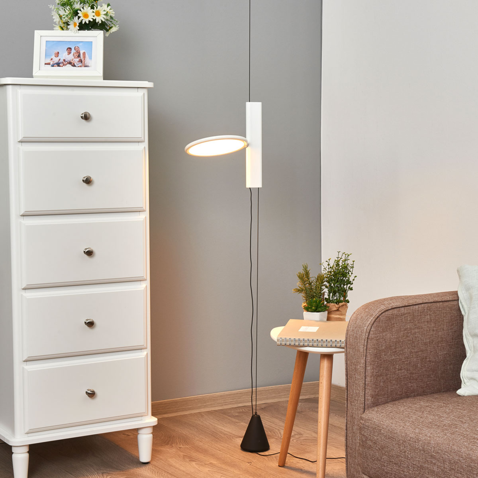 FLOS OK - stehende LED-Hängeleuchte
