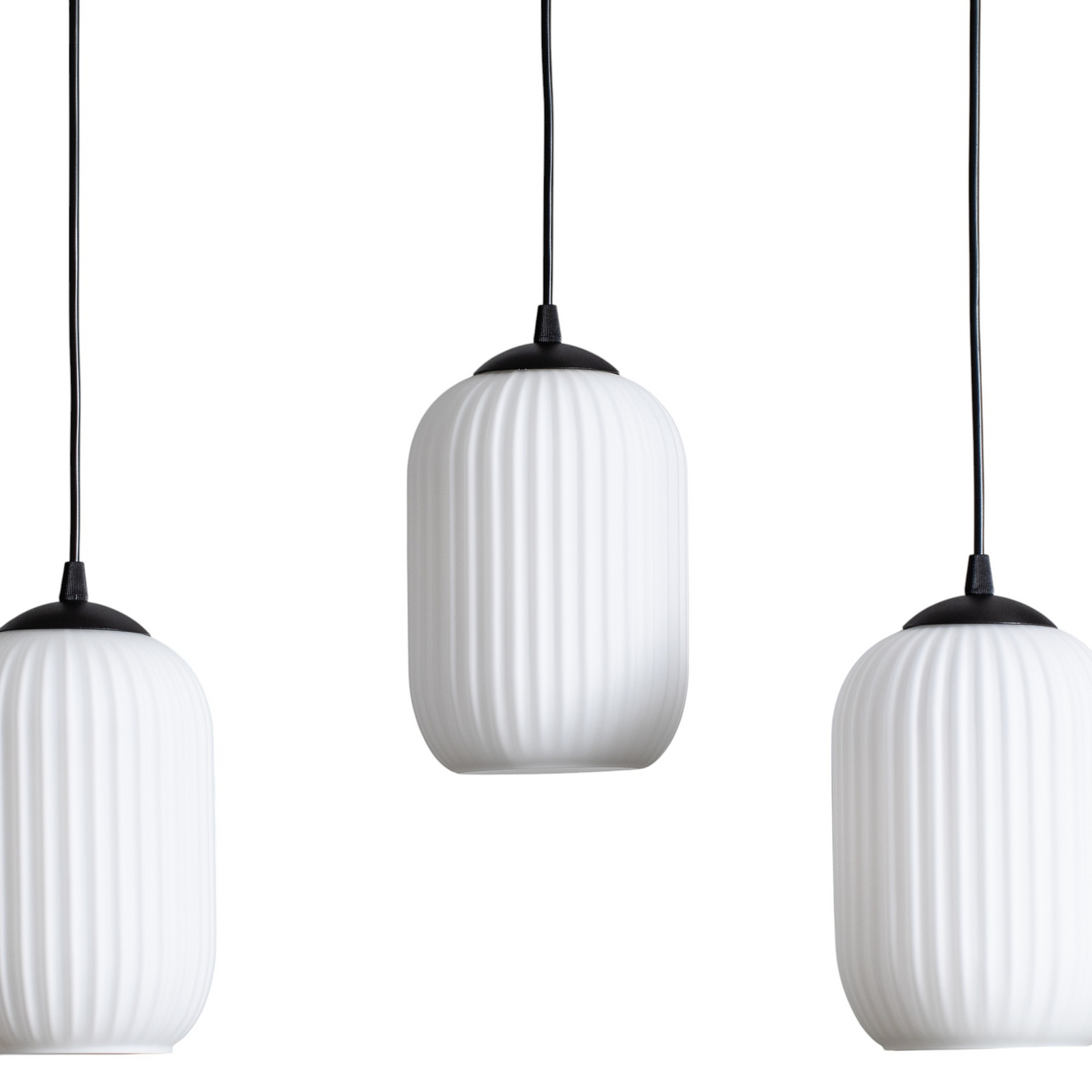 Verdi hanging light, length 115 cm, black/opal, glass, 6-bulb.