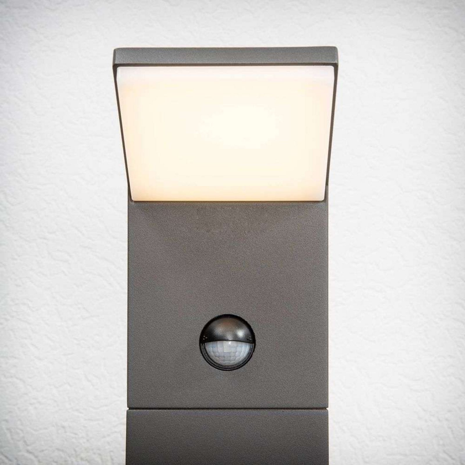 Nevio LED Kerti Lámpa H100 Érzékelővel Graphite - Lucande