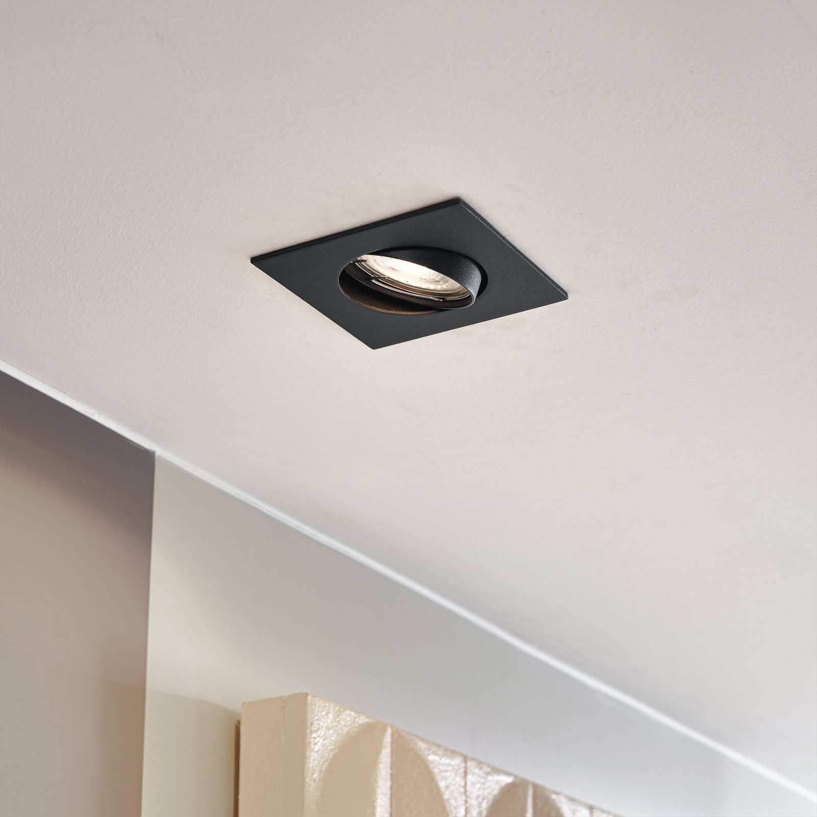 Ugradbena svjetiljka Fibur, crna, 9 cm, GU10 - Prios