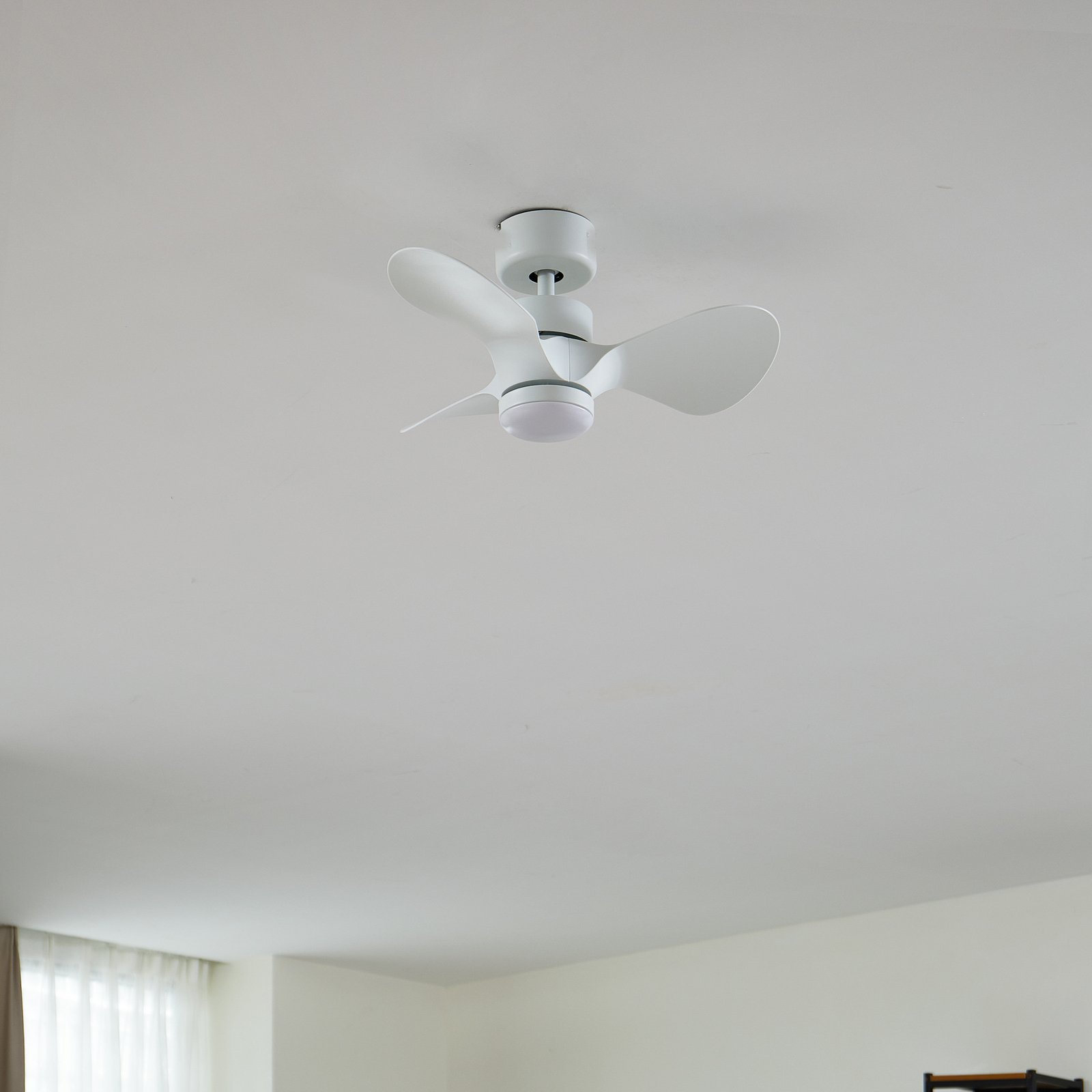 Ventilador de teto Lindby LED Enon, branco, motor DC, silencioso