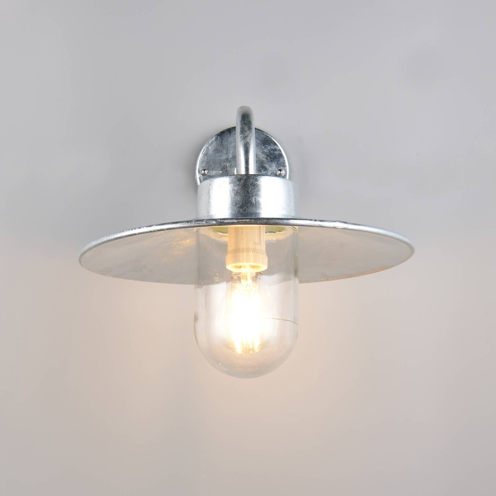 Trio Lighting Buitenwandlamp Tana, zinkkleurig, uitsteek 41 cm Metaal IP44
