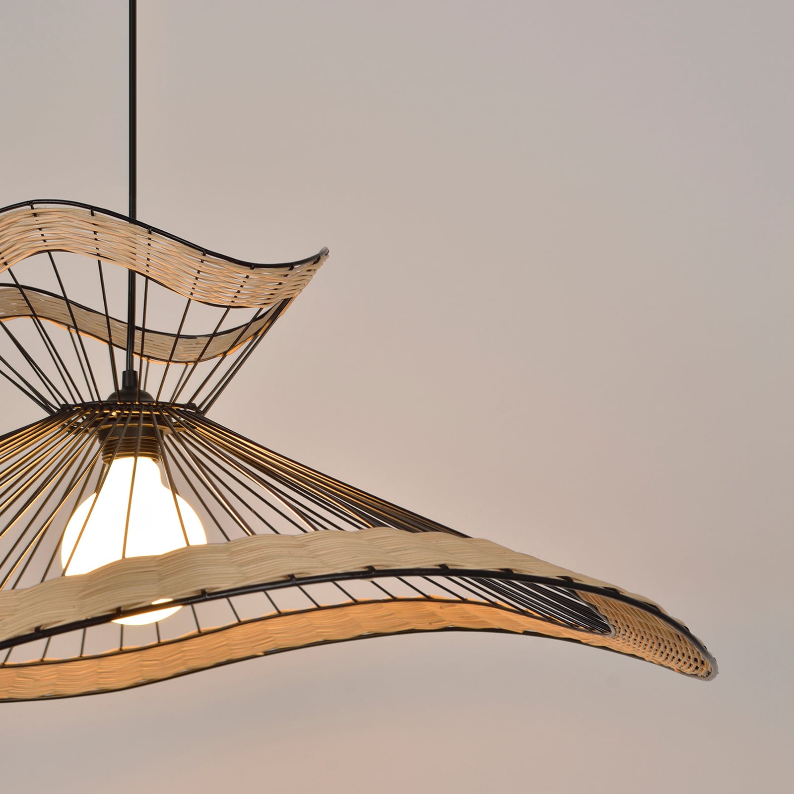 Lampada a sospensione Mekong nera, altezza 30 cm - COREP SAS Lampada a sospensione Mekong nera, altezza 30 cm - COREP SAS