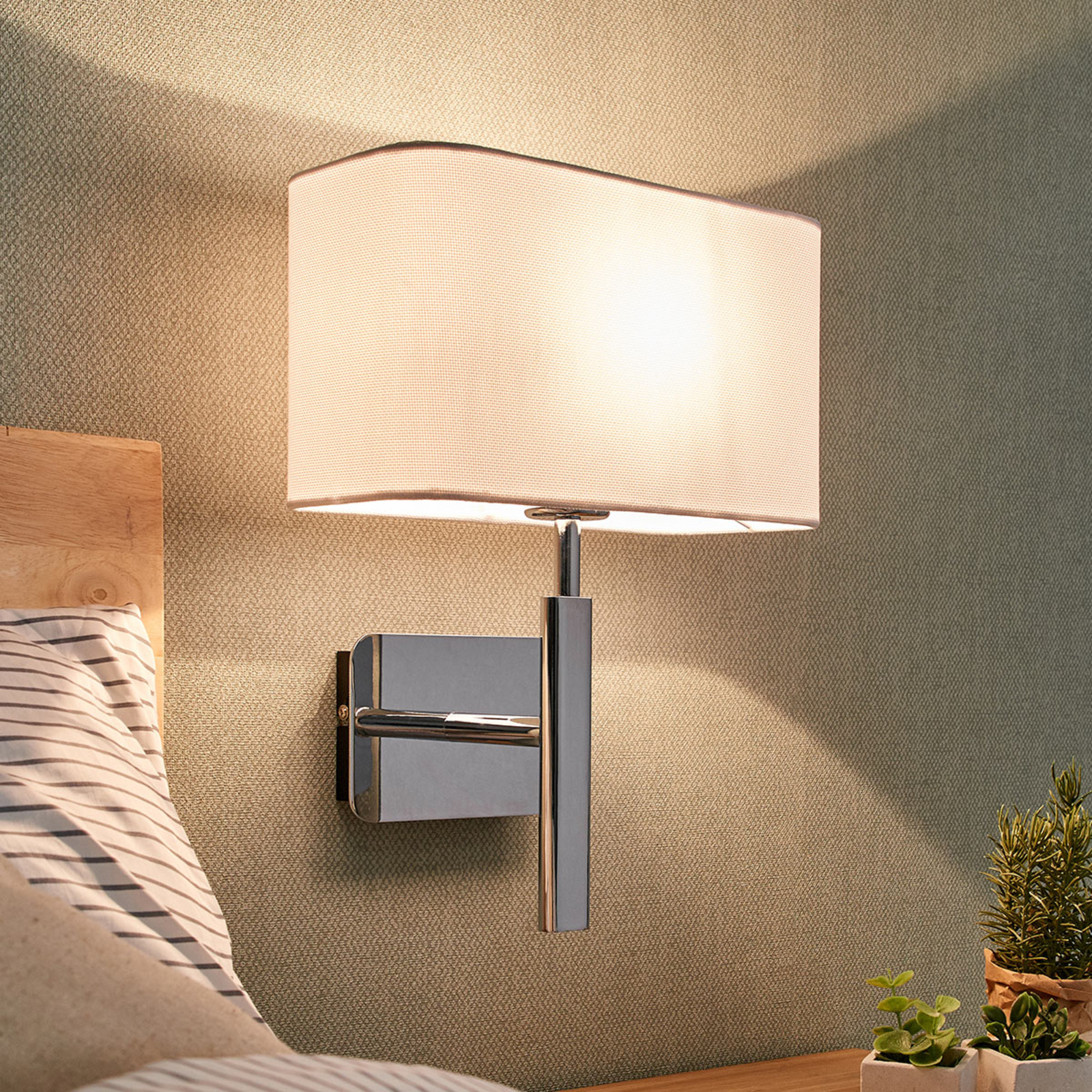 Lucande Wall lamp Jettka with fabric lampshade and switch, for Living / Dining Room, fabric, metal, E27, 60 W, energy efficiency: A++, W: 28 cm, H: 37 cm